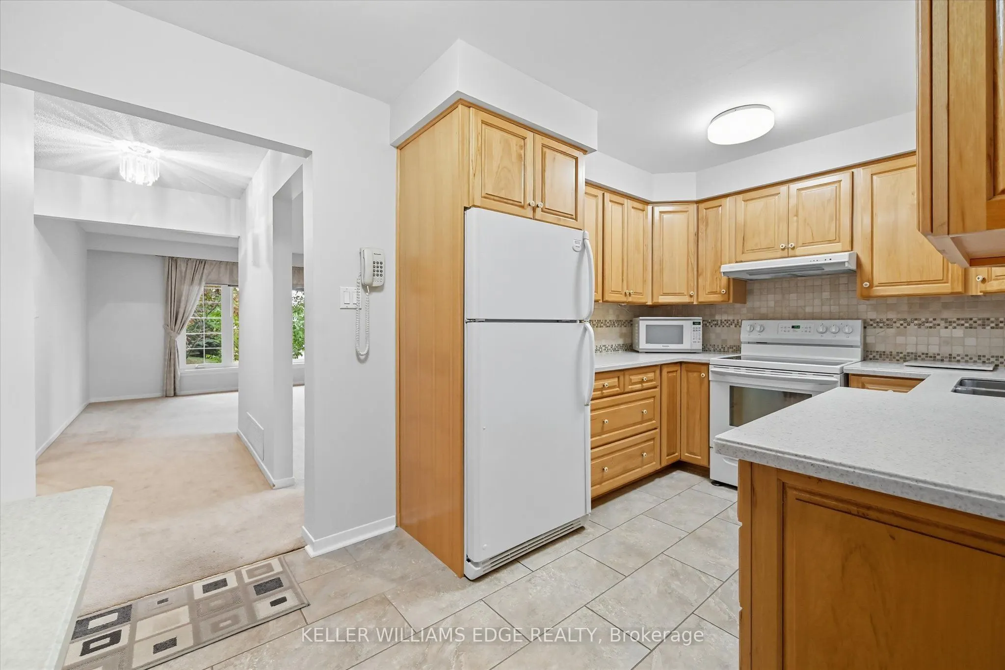 2400 Eaglesfield Drive