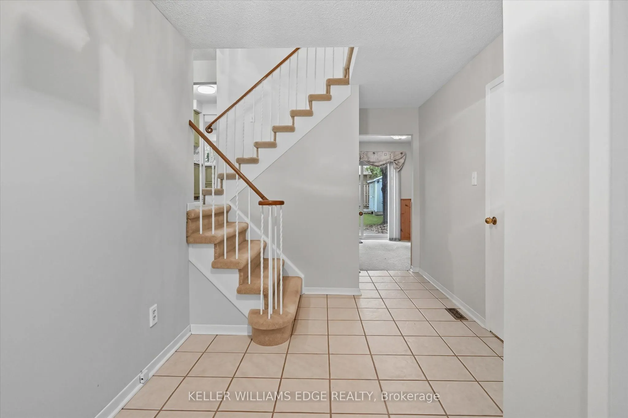 2400 Eaglesfield Drive