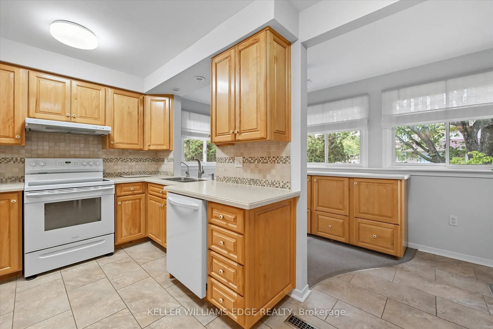 2400 Eaglesfield Drive