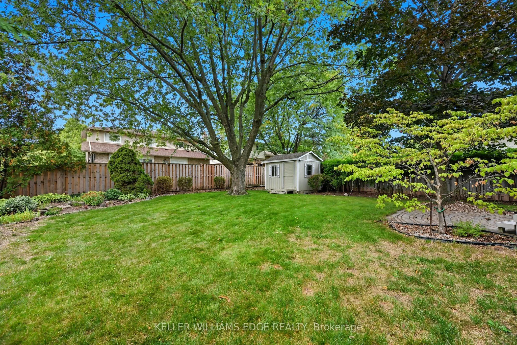 2400 Eaglesfield Drive