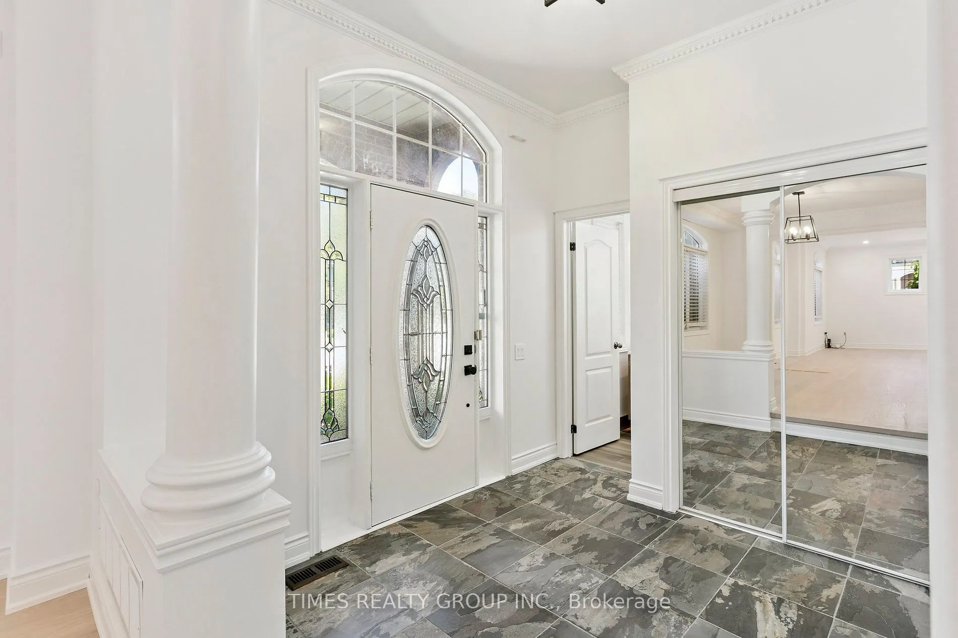 212 Creek Path Avenue