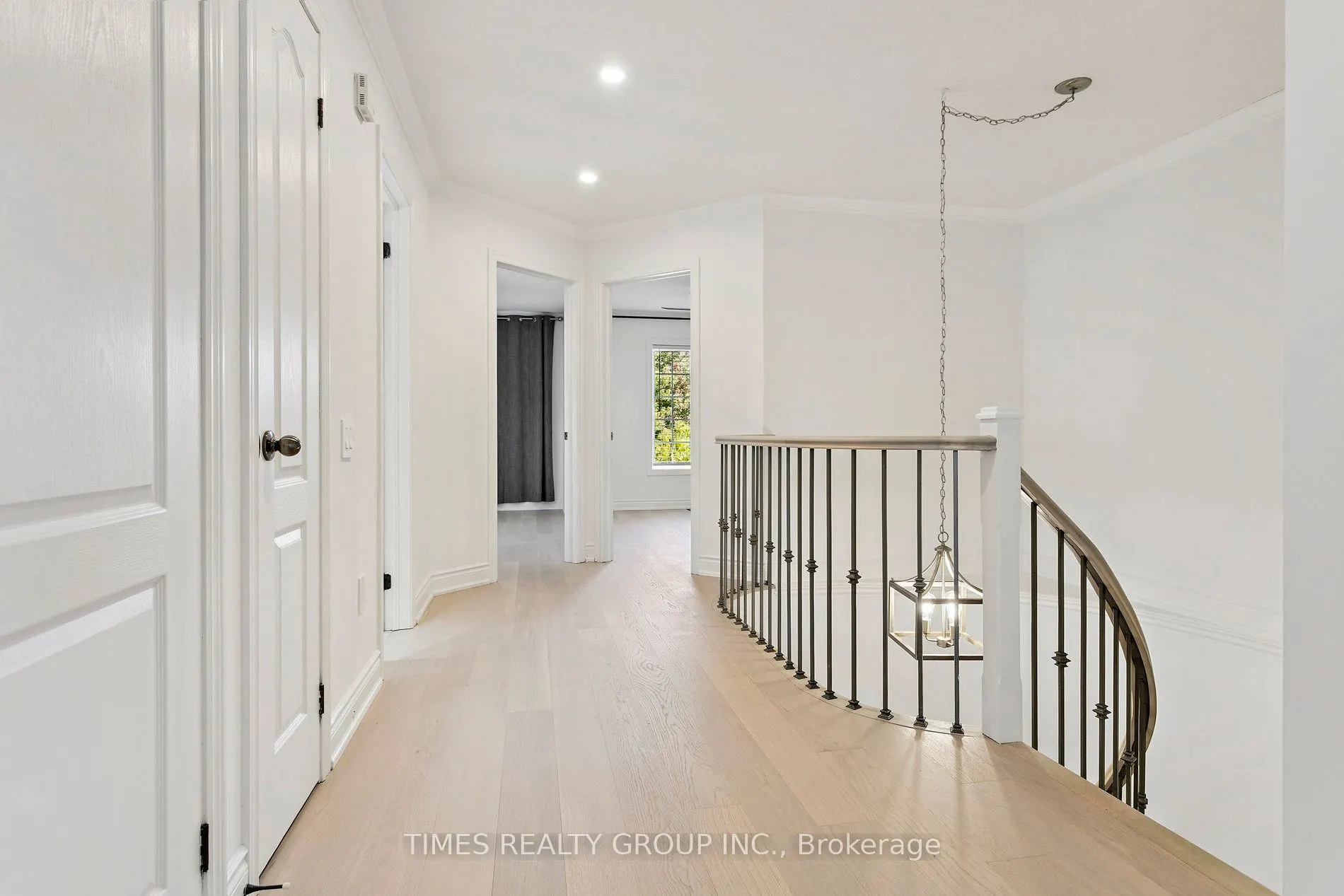 212 Creek Path Avenue