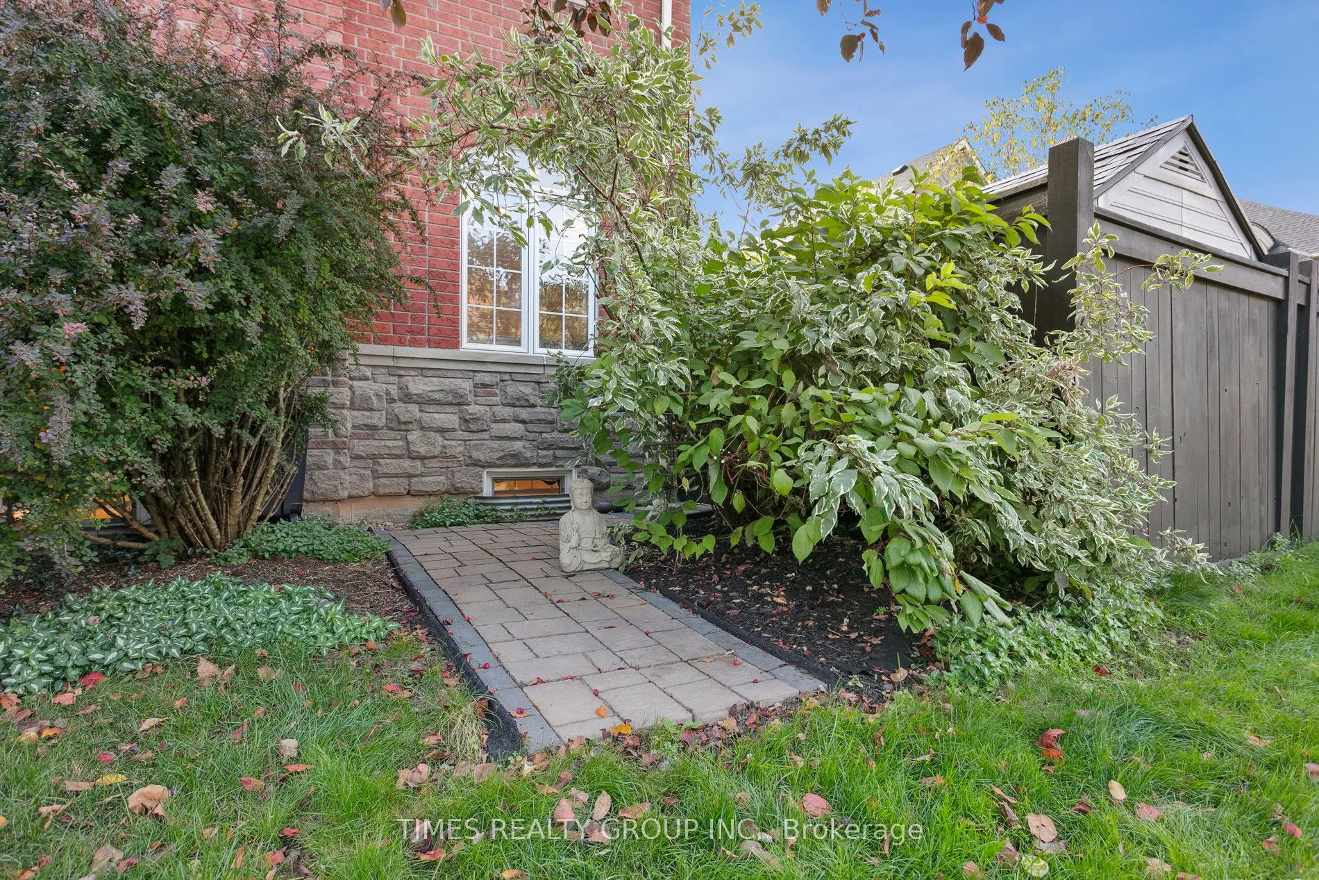 212 Creek Path Avenue