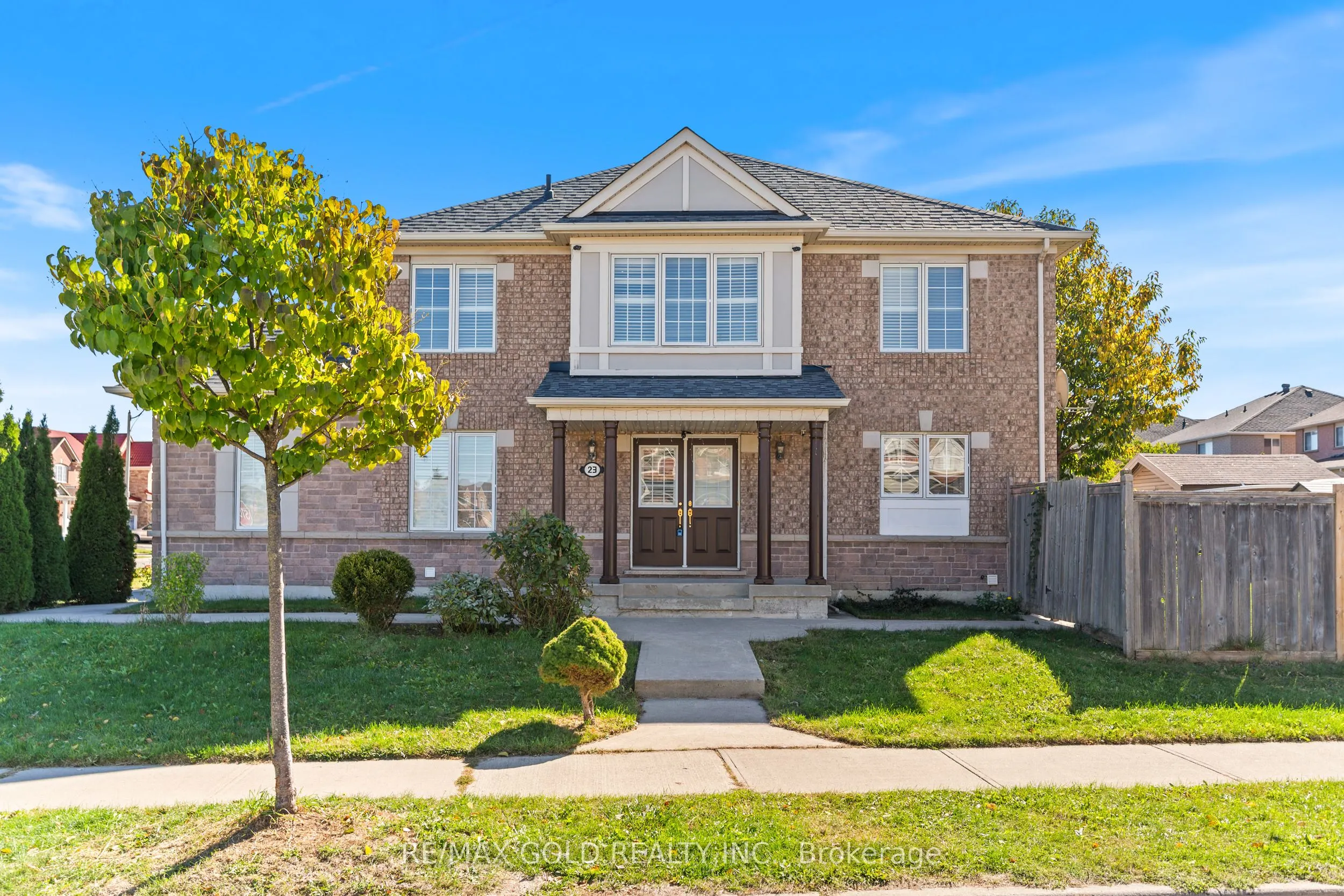 23 Lyric Road