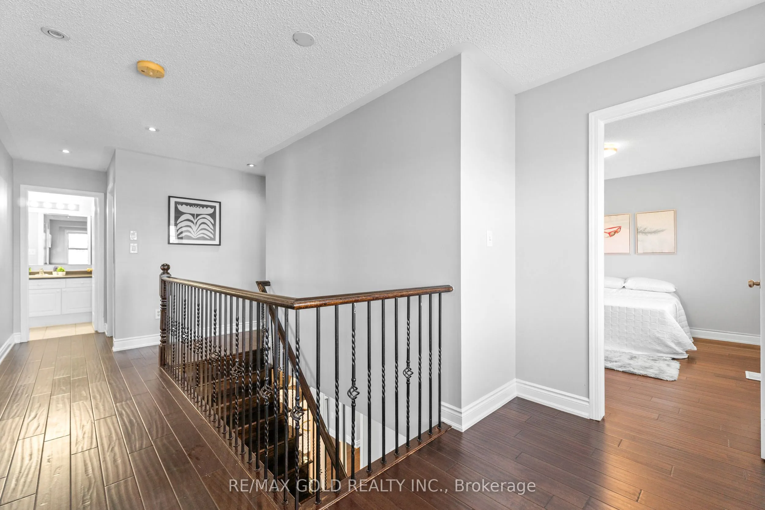 23 Lyric Road