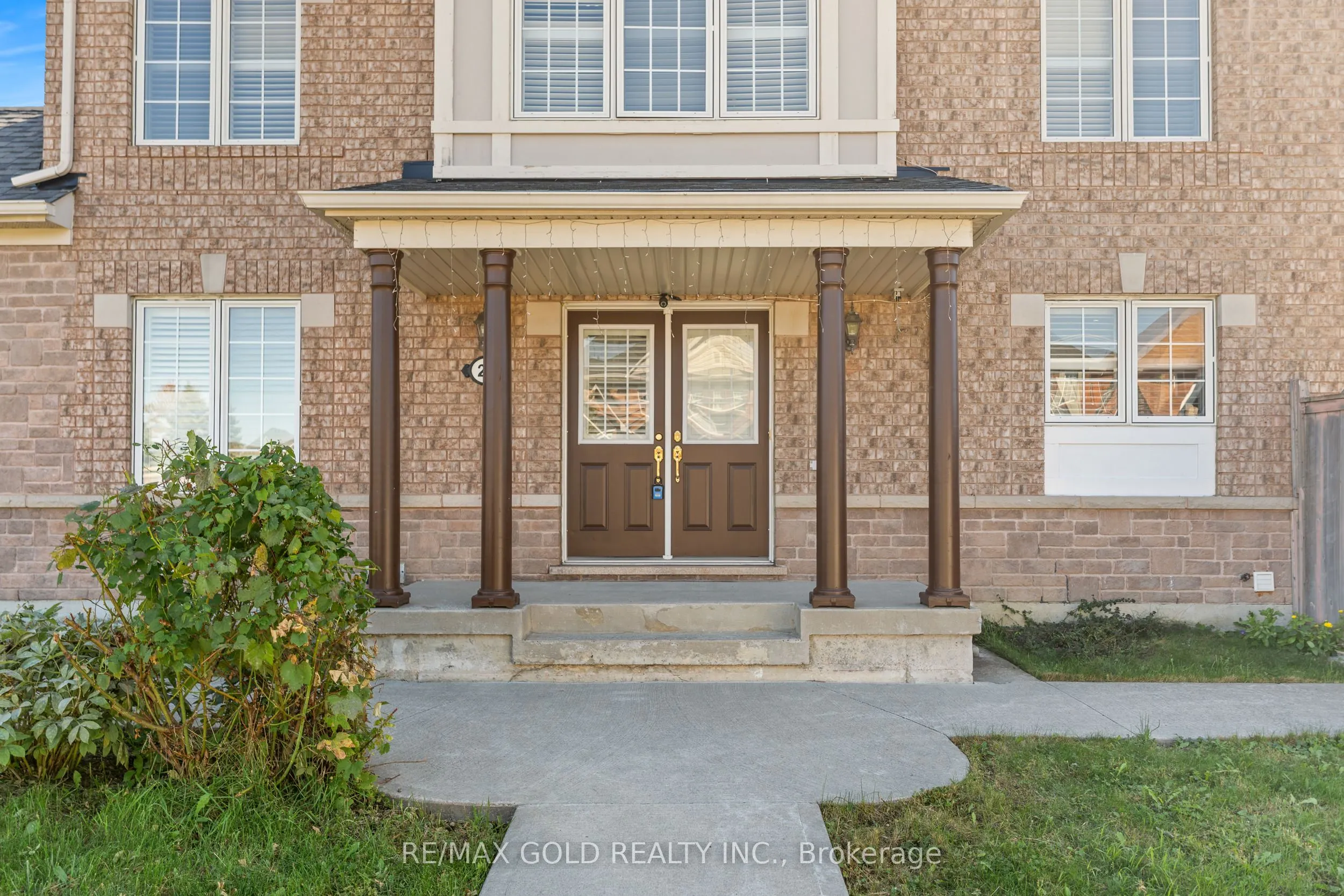 23 Lyric Road