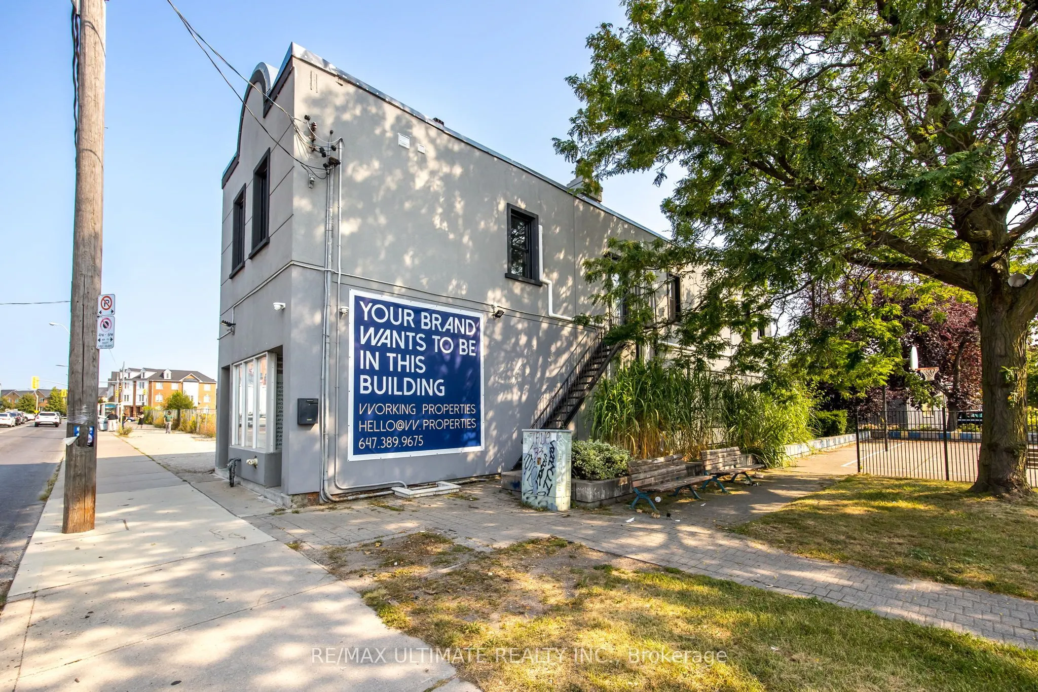 603 Keele Street N