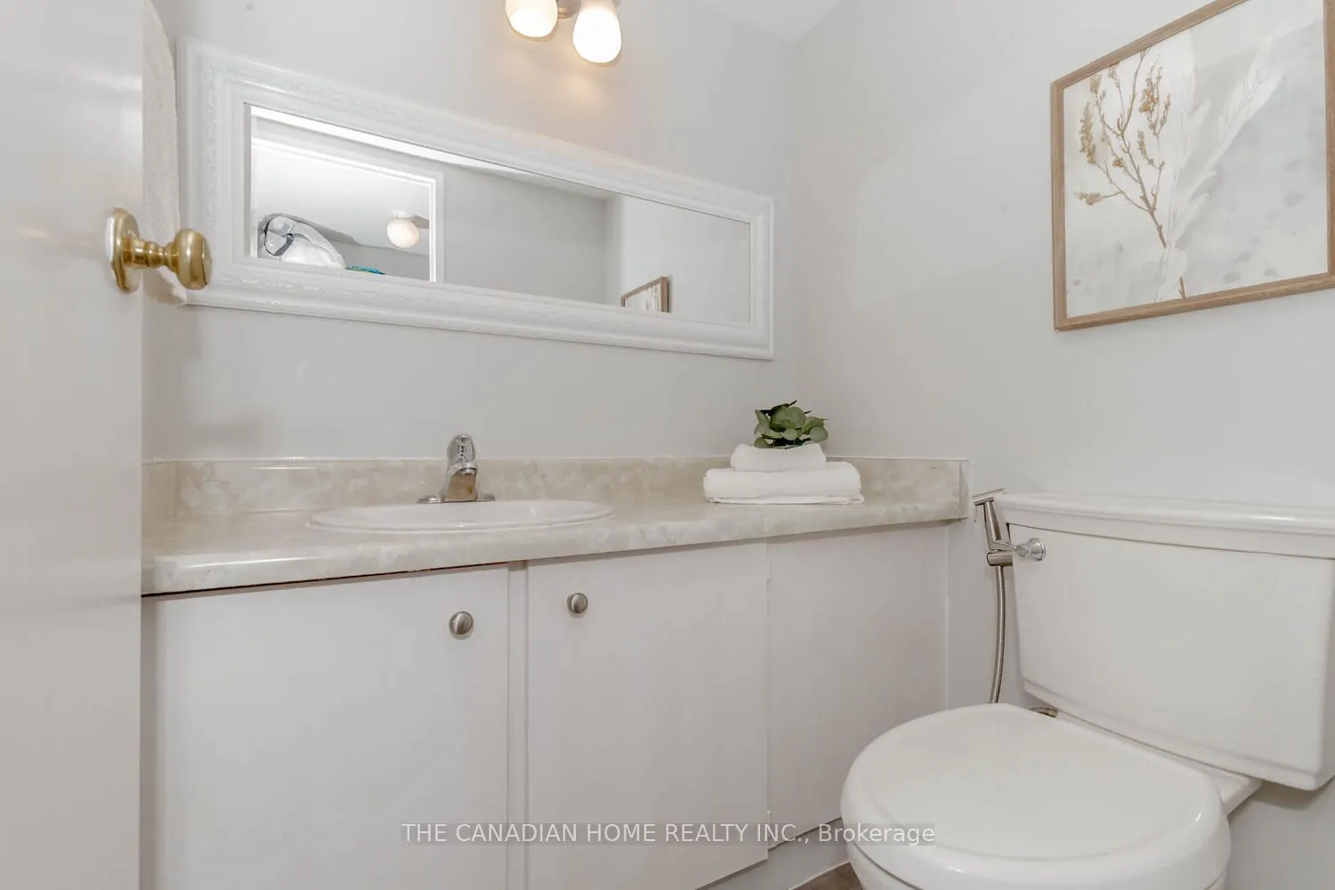 3700 Kaneff Crescent, #903