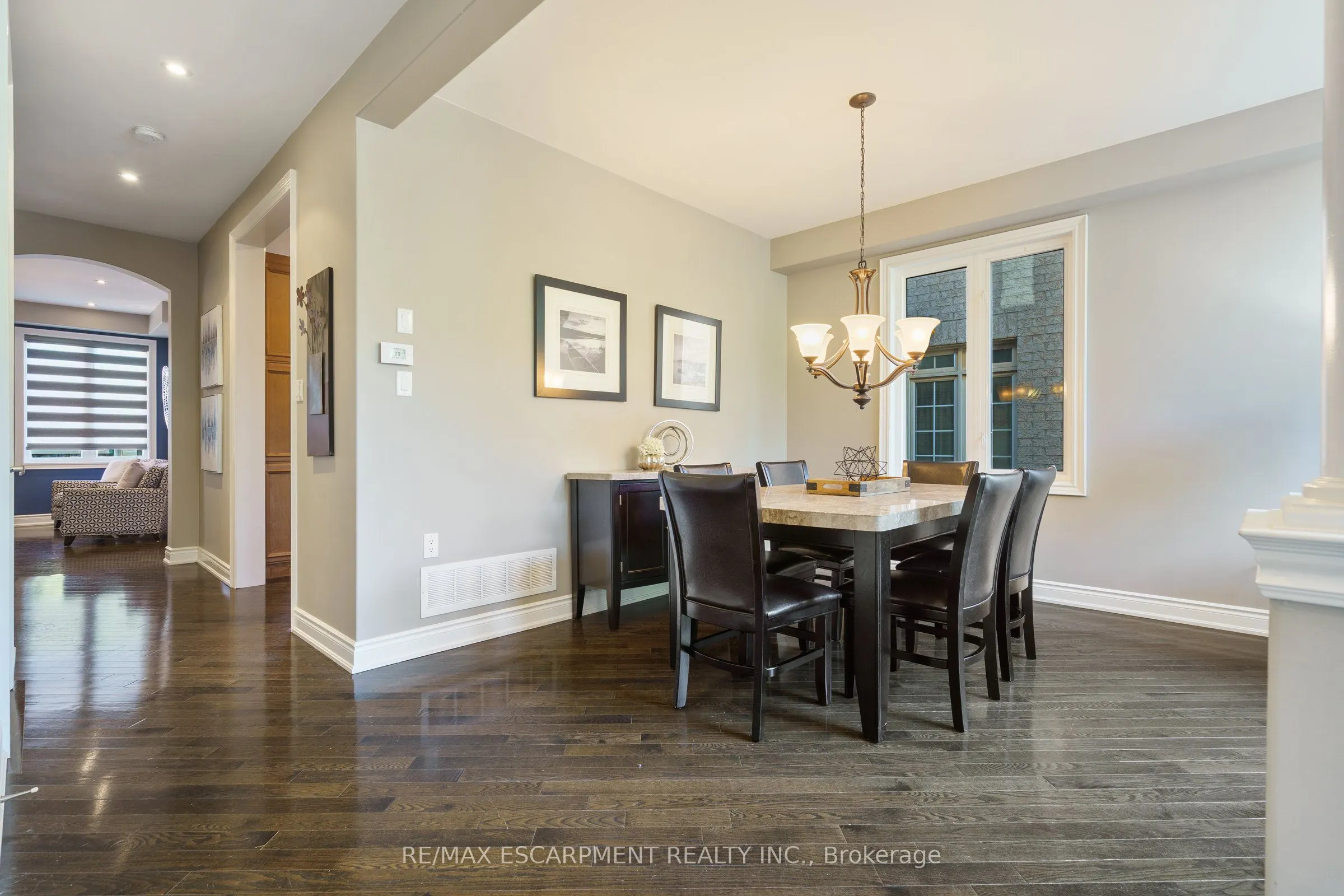 317 Great Lakes Boulevard