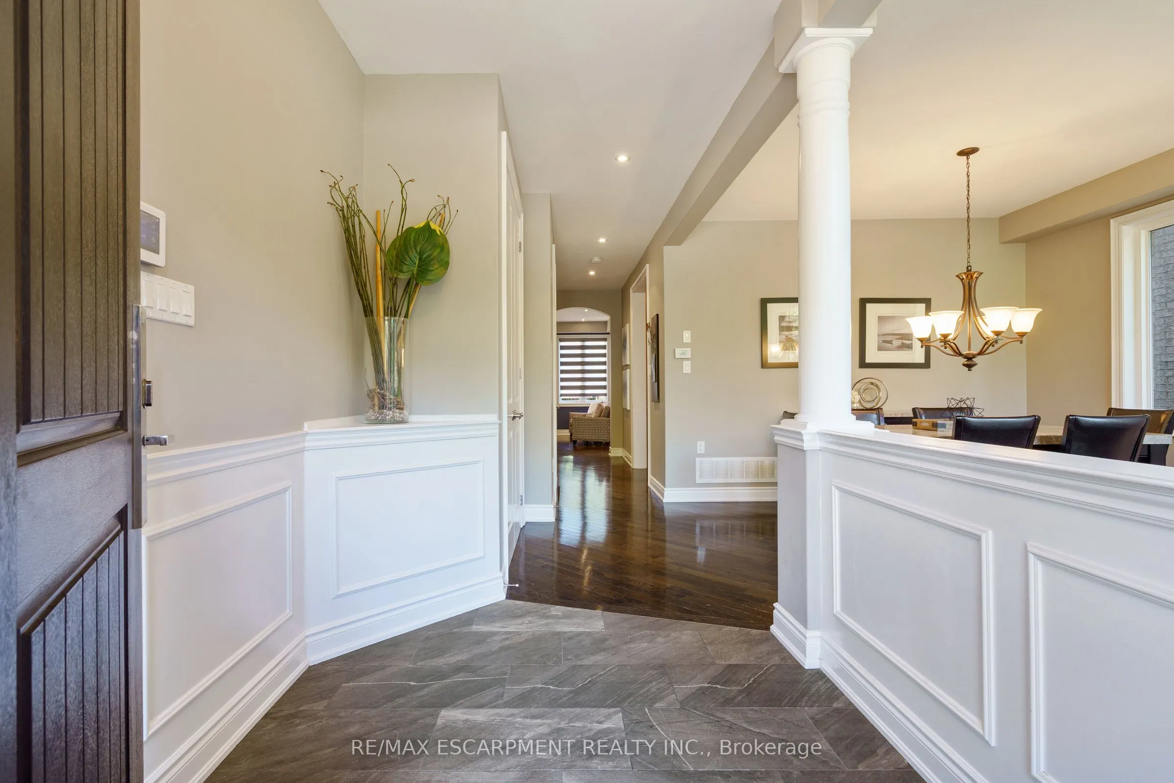 317 Great Lakes Boulevard