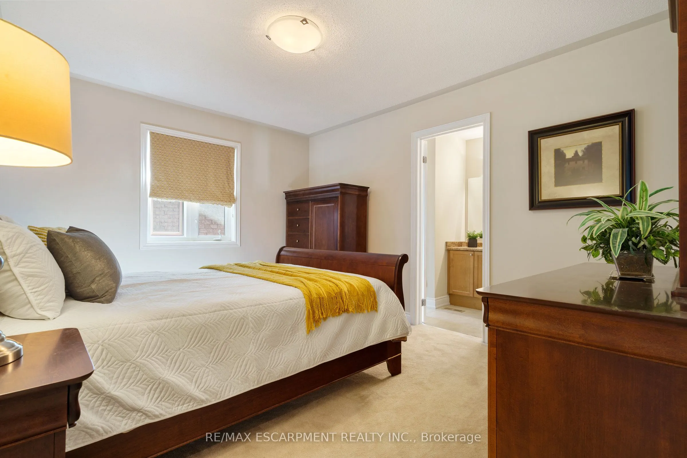 317 Great Lakes Boulevard
