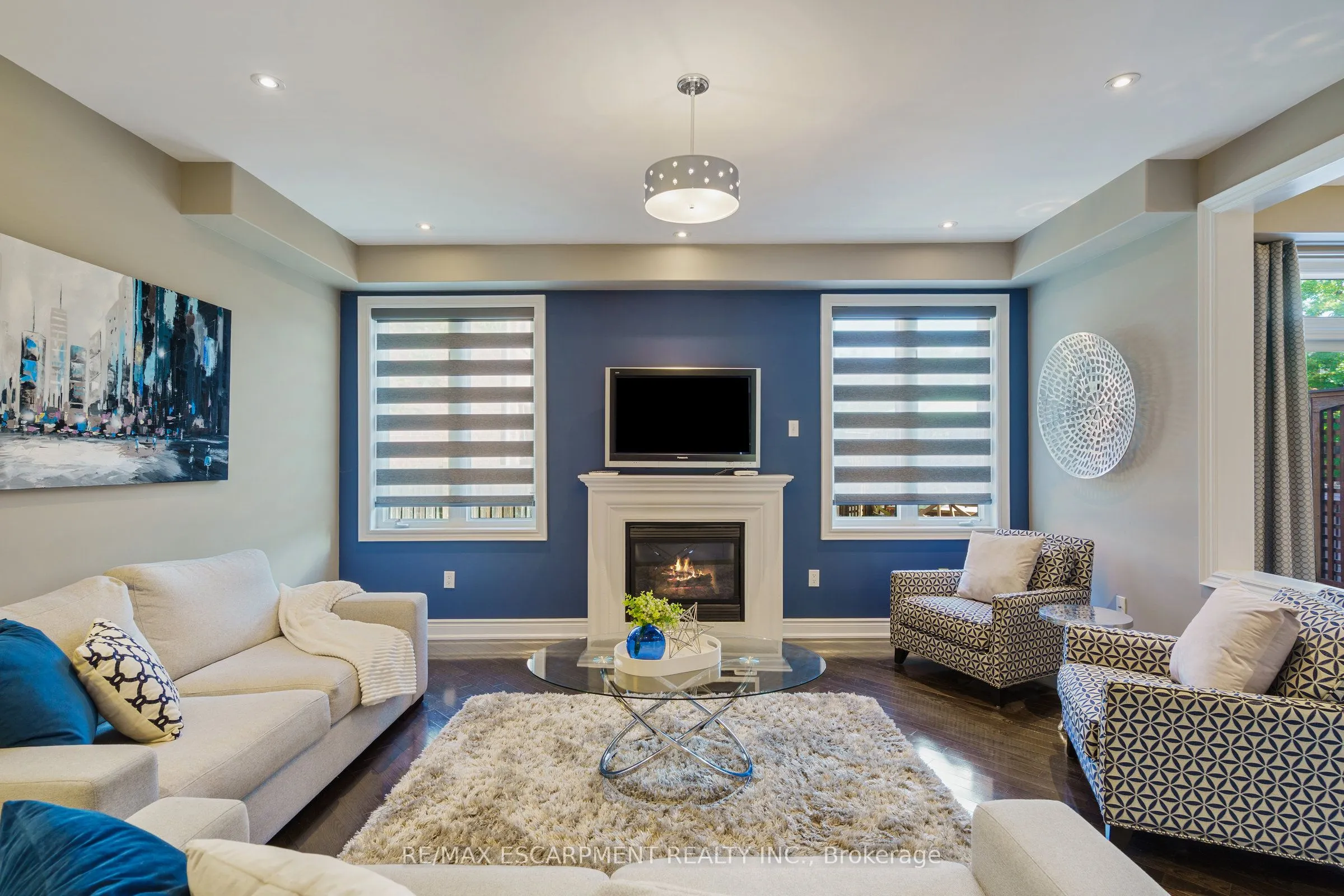 317 Great Lakes Boulevard