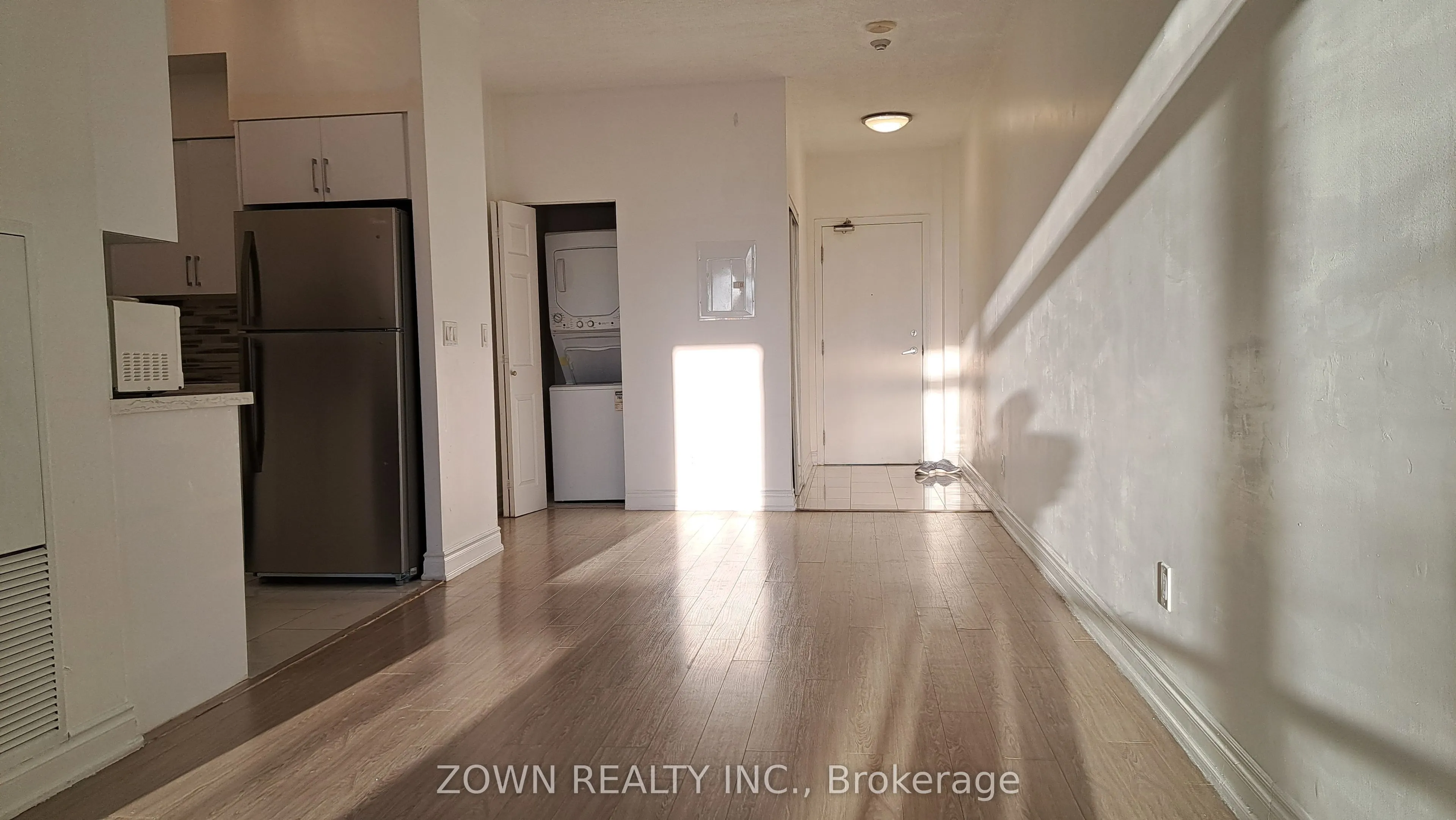 388 Prince of Wales Drive, #405