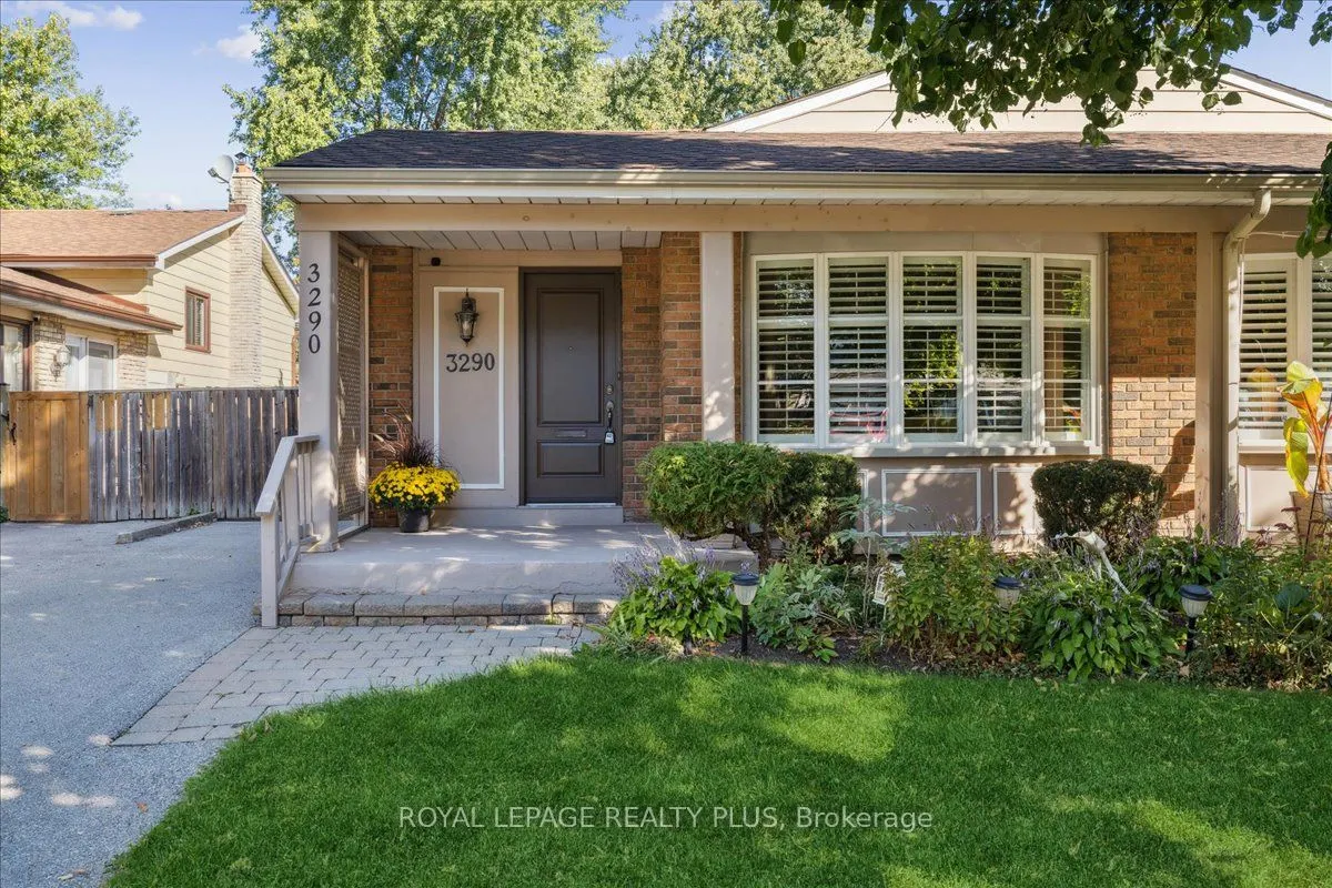 3290 Masthead Crescent