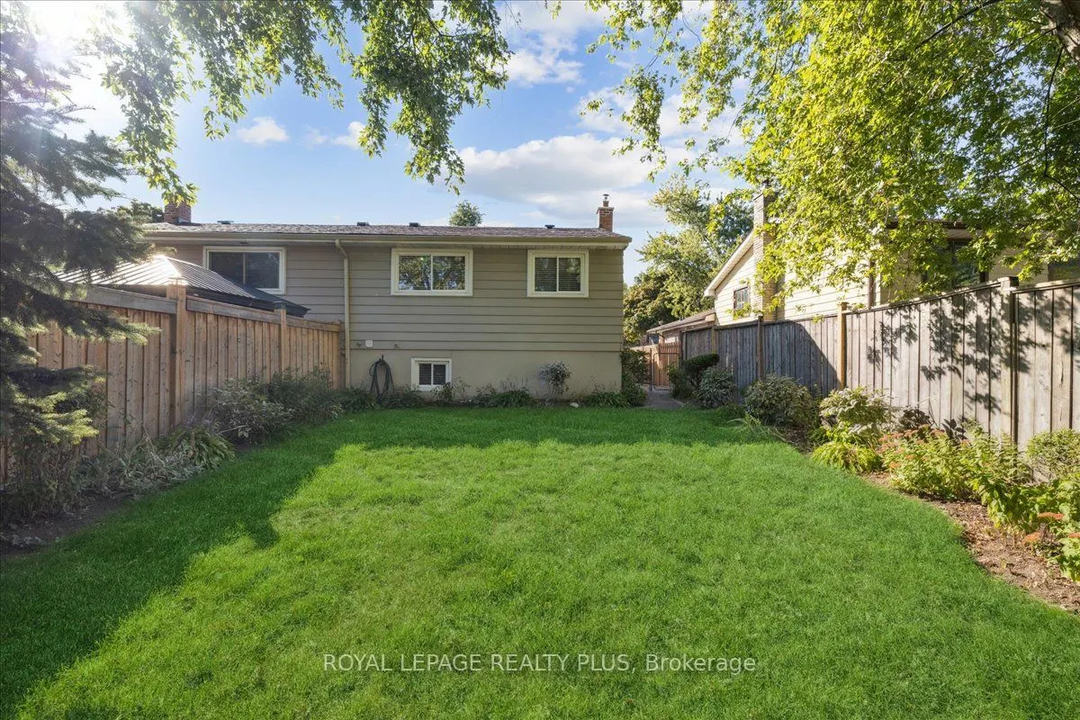 3290 Masthead Crescent