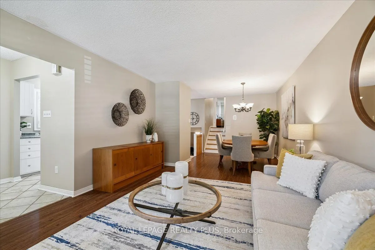 3290 Masthead Crescent