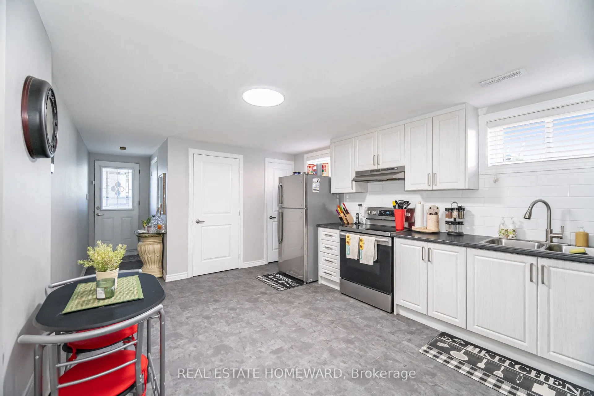 309 Royal Salisbury Way