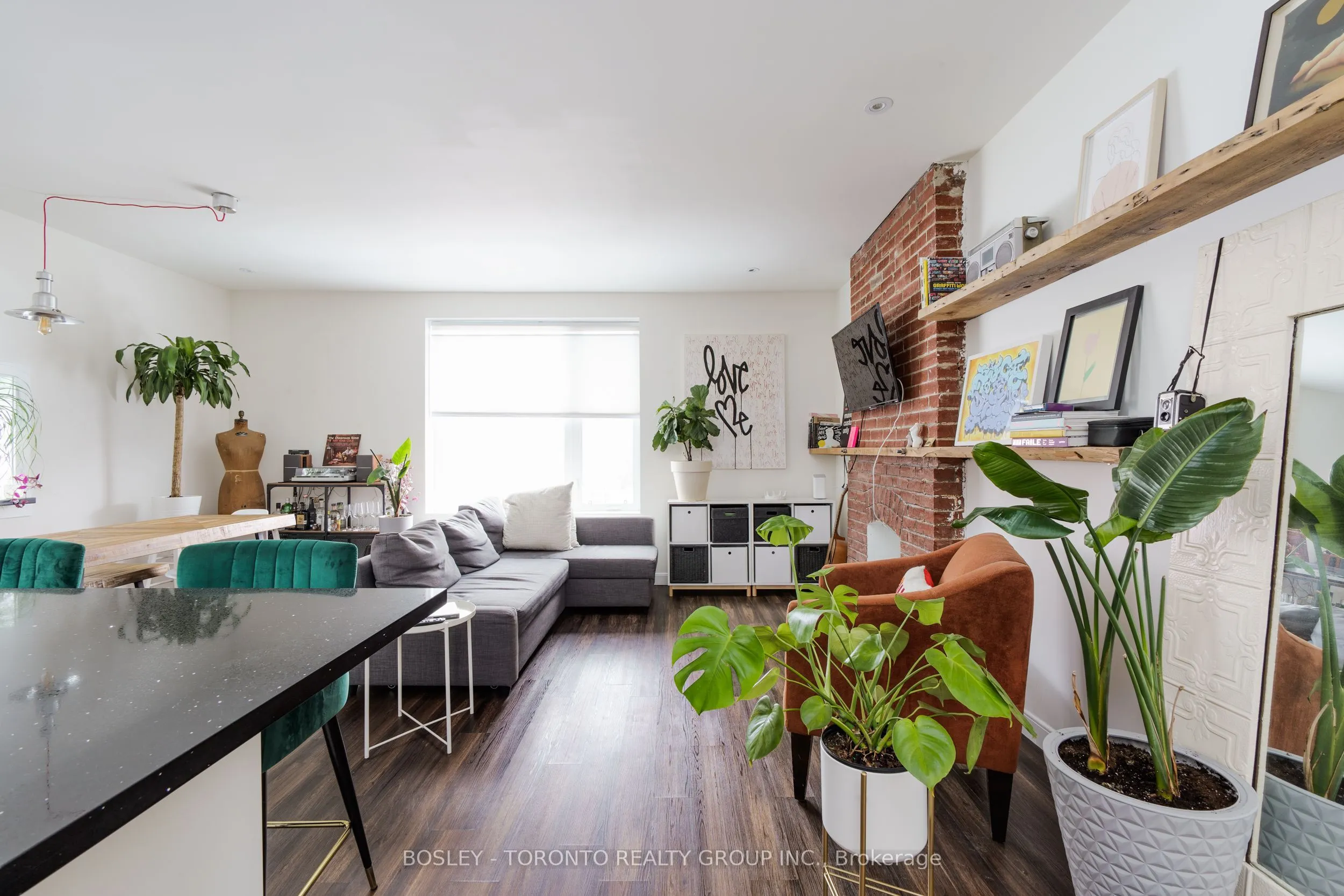 230 Christie Street, #Upper