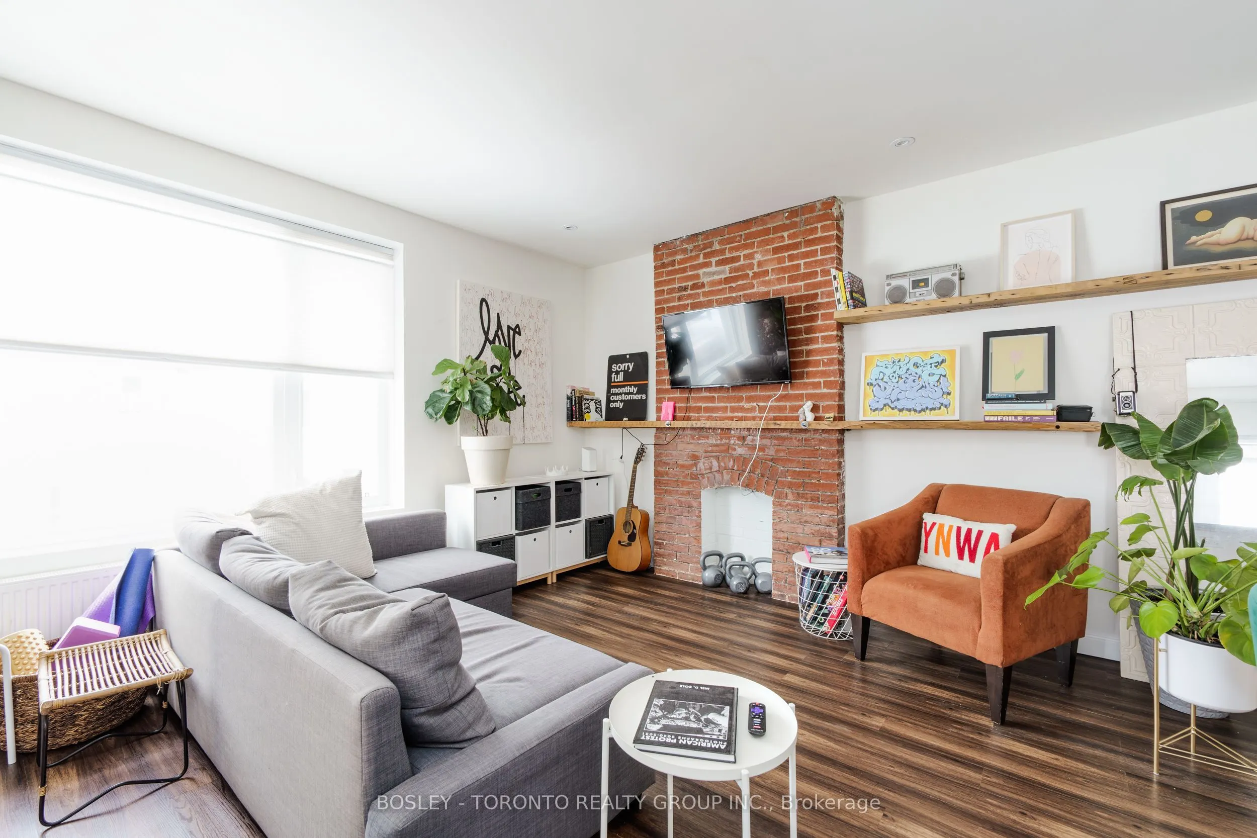230 Christie Street, #Upper