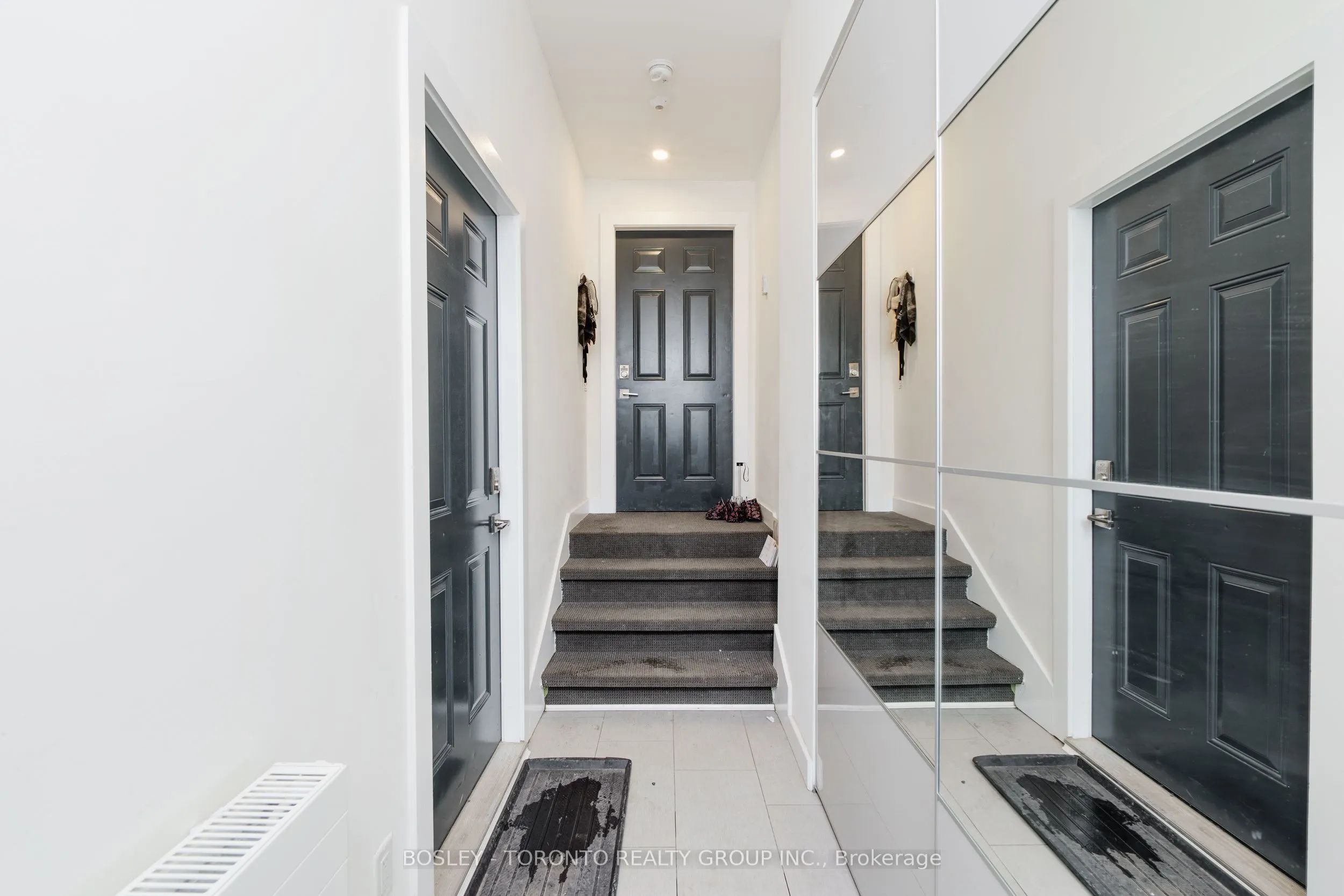 230 Christie Street, #Upper