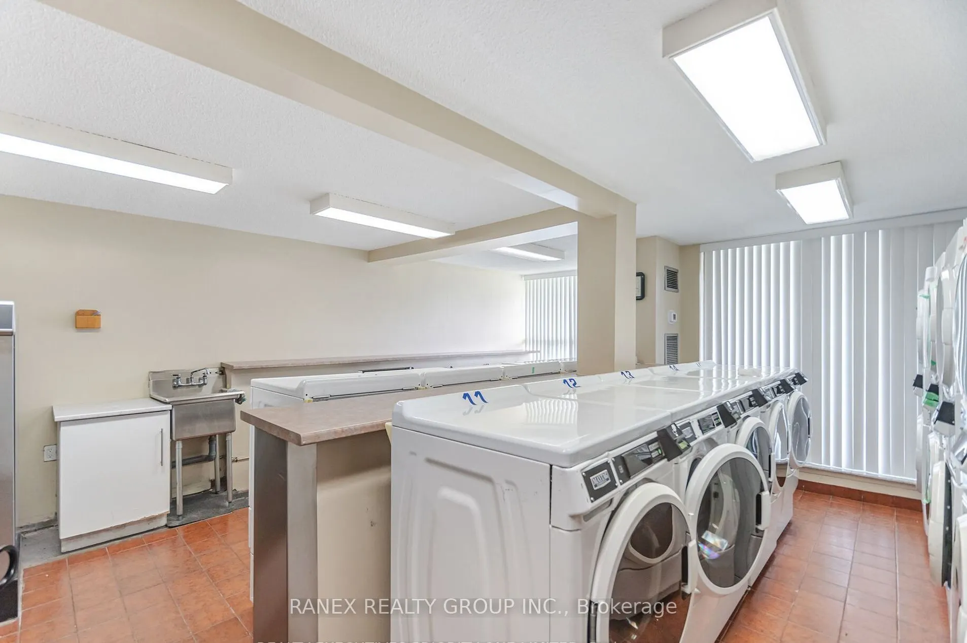 18 Knightsbridge Road, #2604