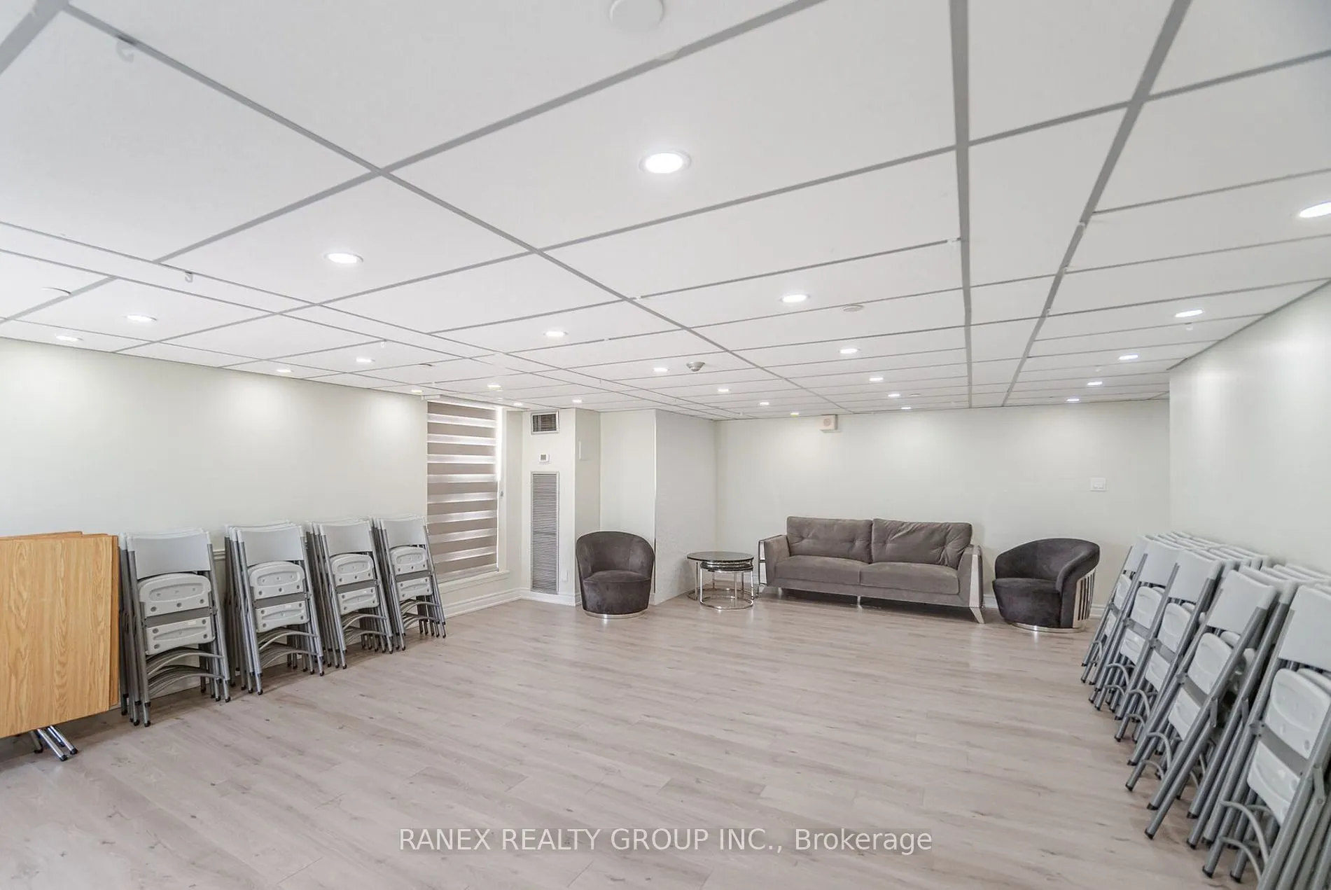 18 Knightsbridge Road, #2604