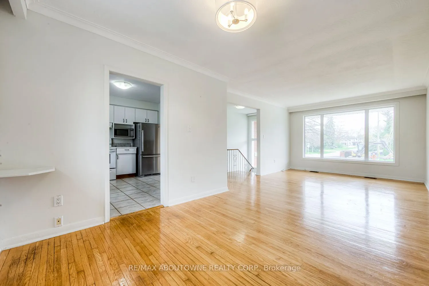 530 Lees Lane