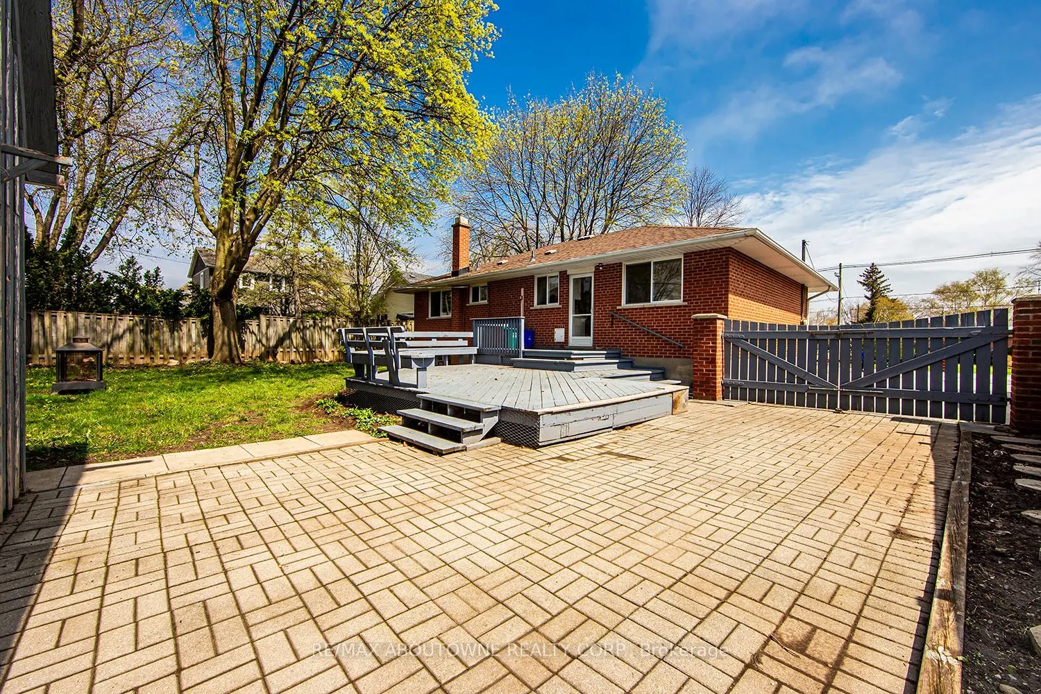 530 Lees Lane
