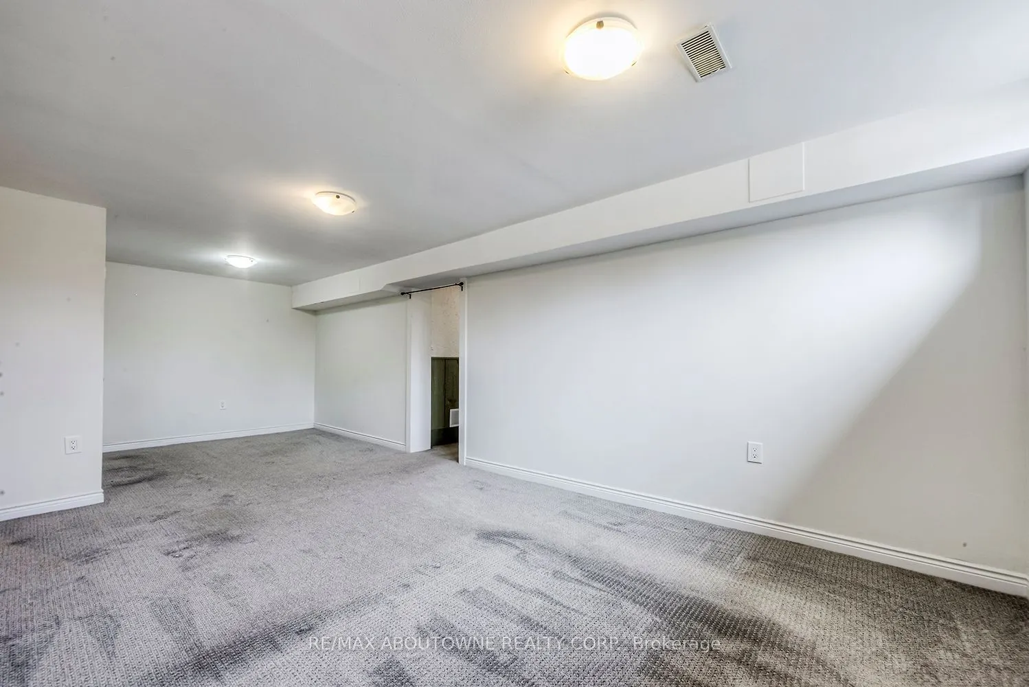 530 Lees Lane