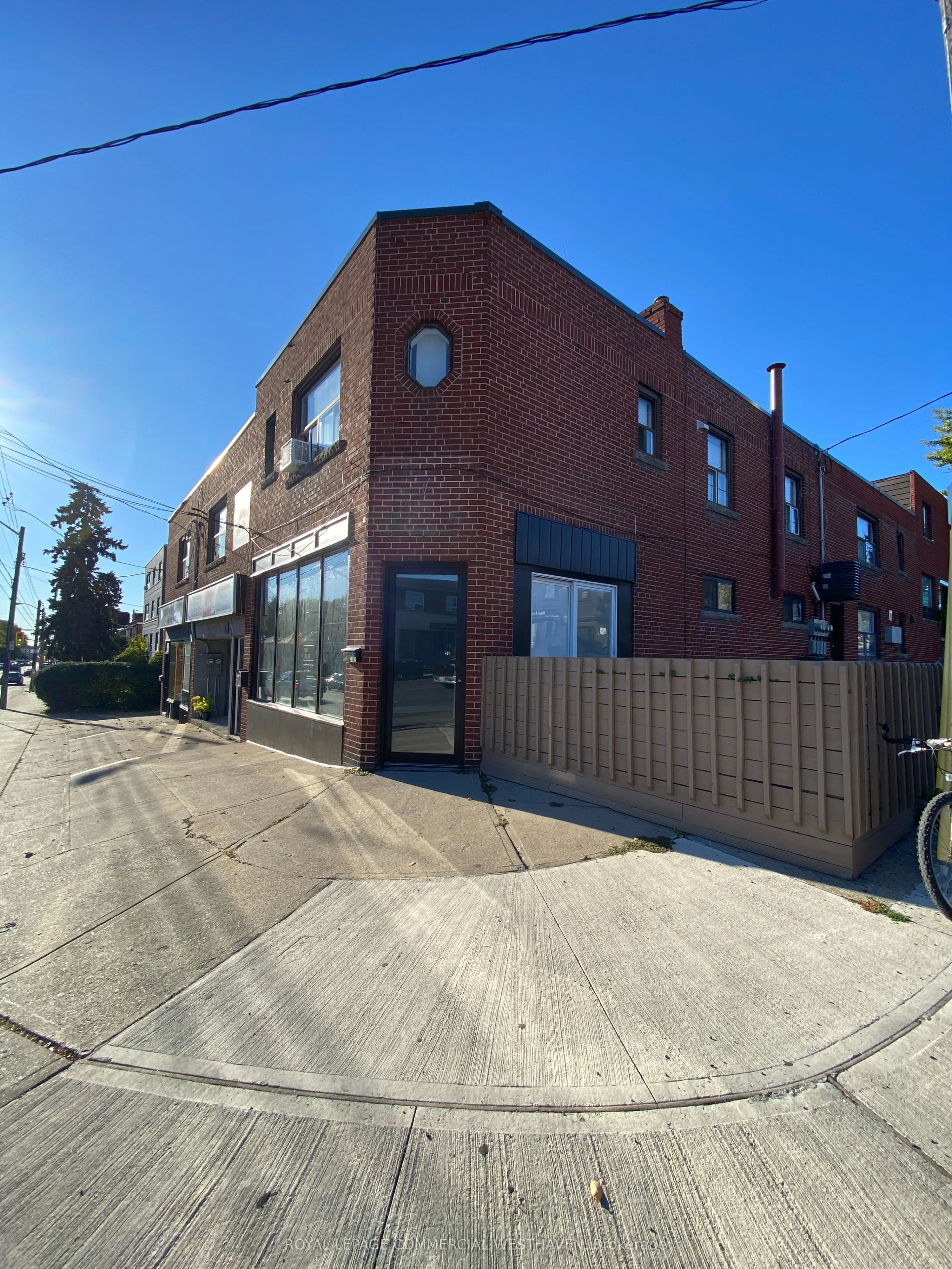 2032 Eglinton Avenue W