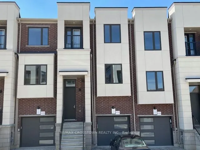 16 Heathrow Lane