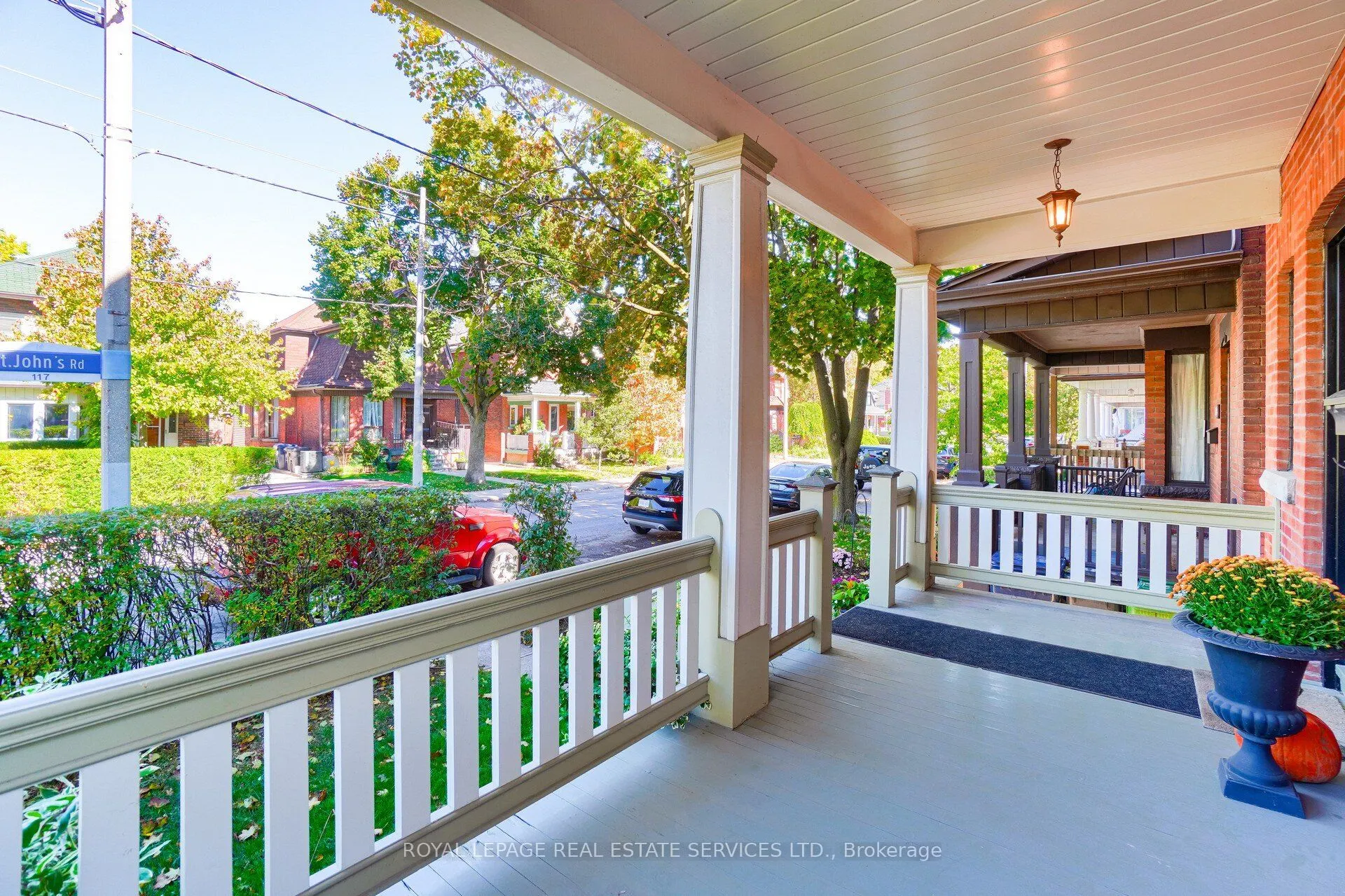 117 St Johns Road, #Upper