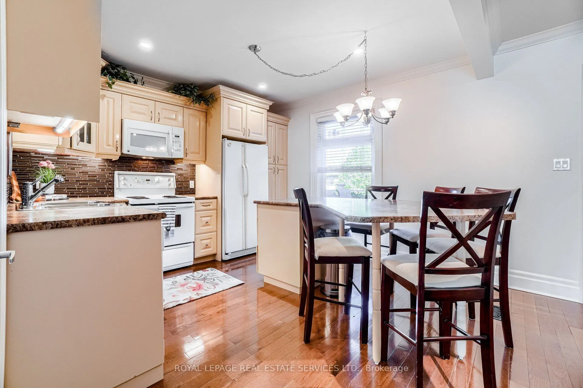 117 St Johns Road, #Upper