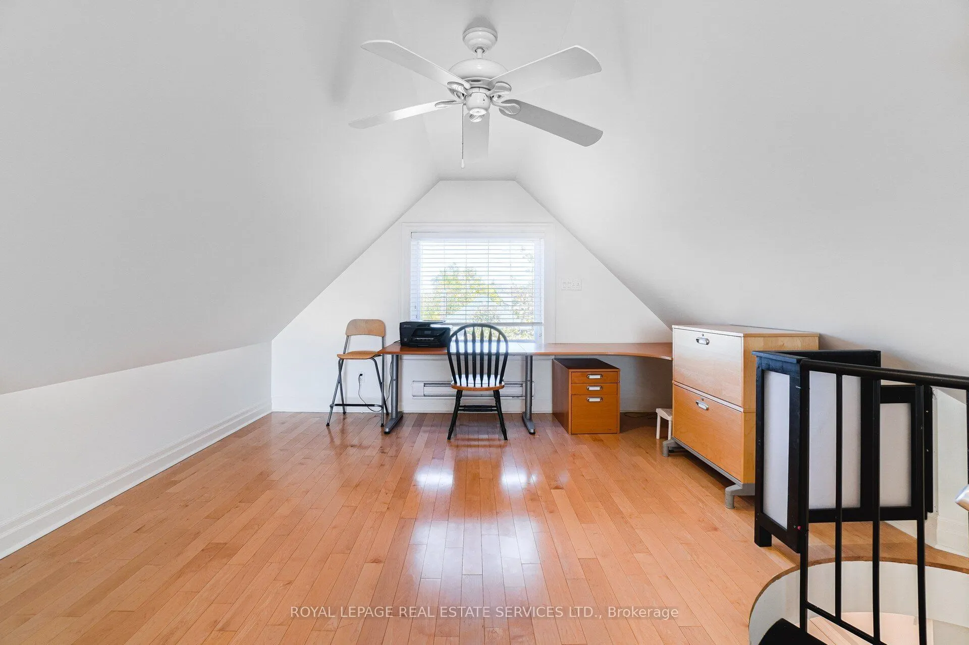 117 St Johns Road, #Upper