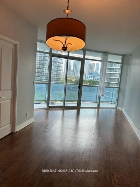 80 Absolute Avenue, #706