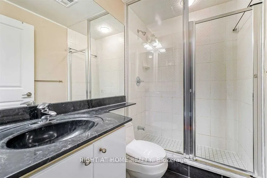 80 Absolute Avenue, #706