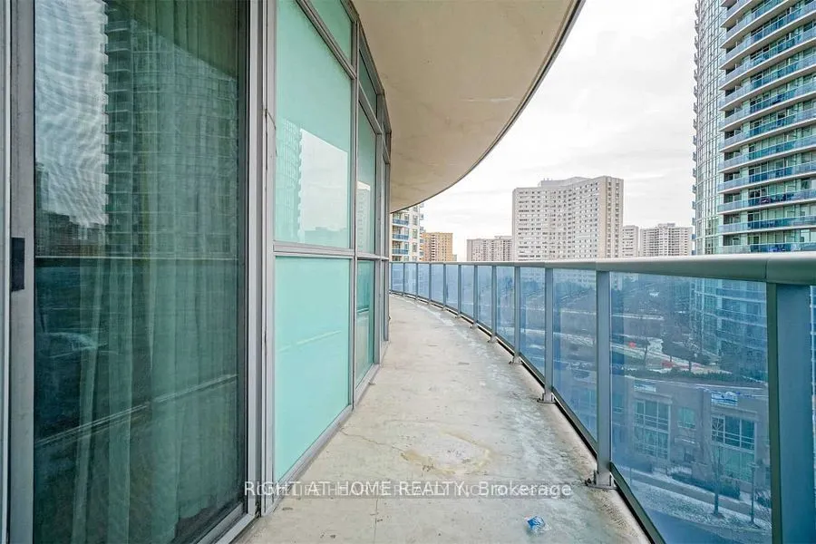 80 Absolute Avenue, #706