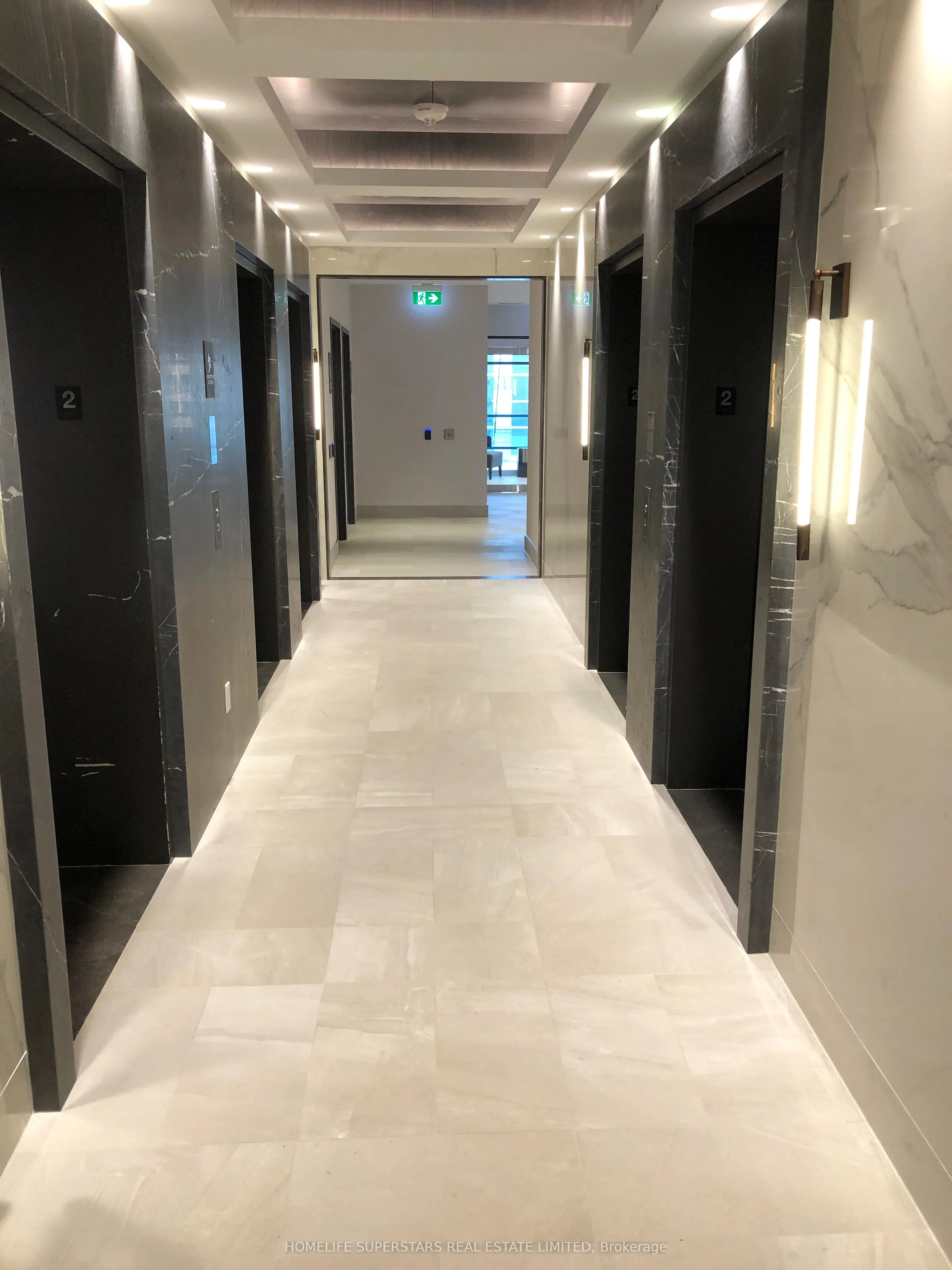 7 Mabelle Avenue, #4107