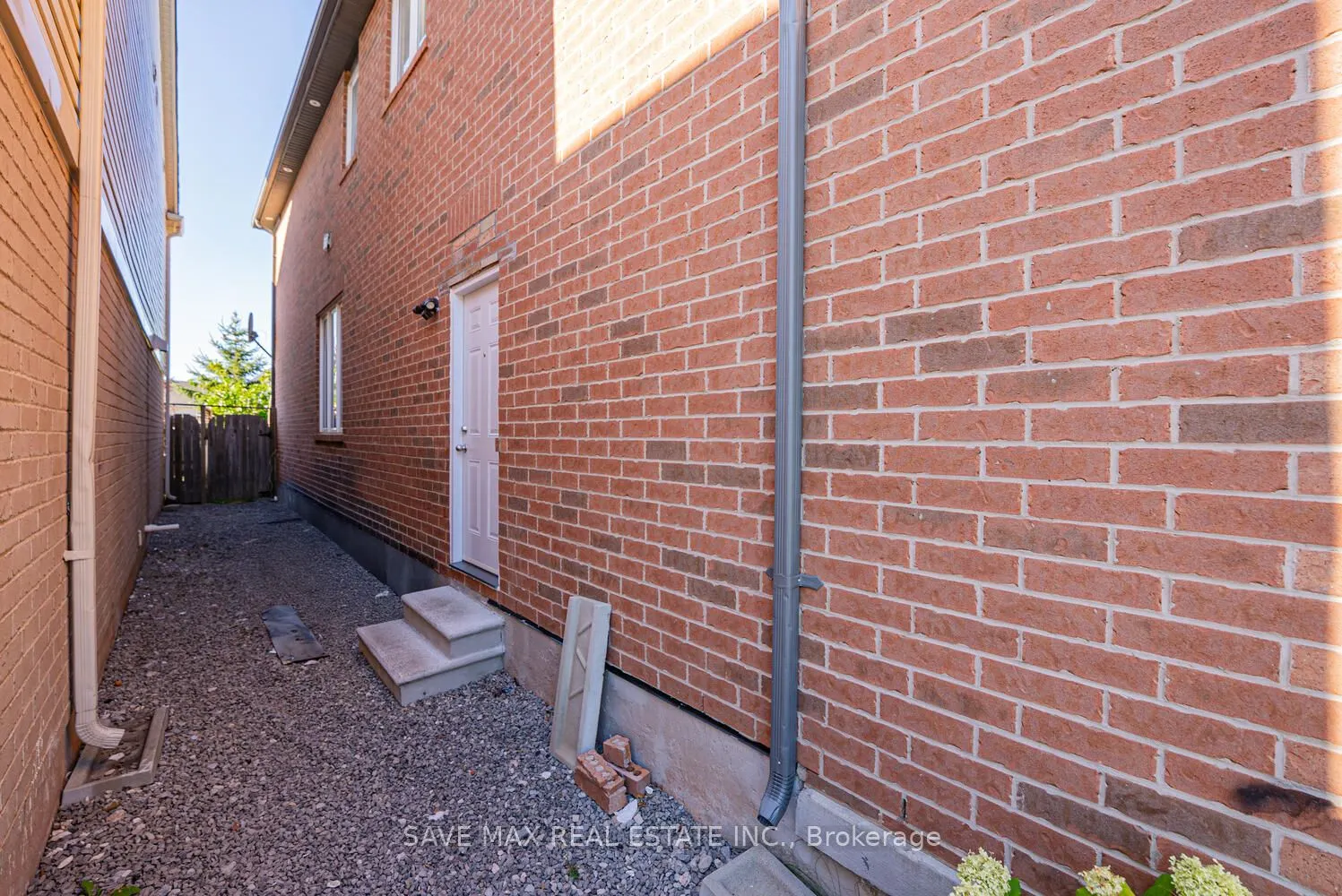 4 Donomore Drive