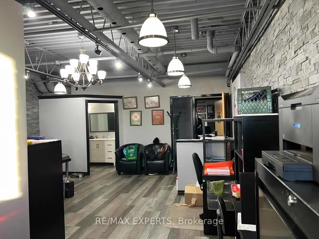 1 Delta Park Boulevard, #2