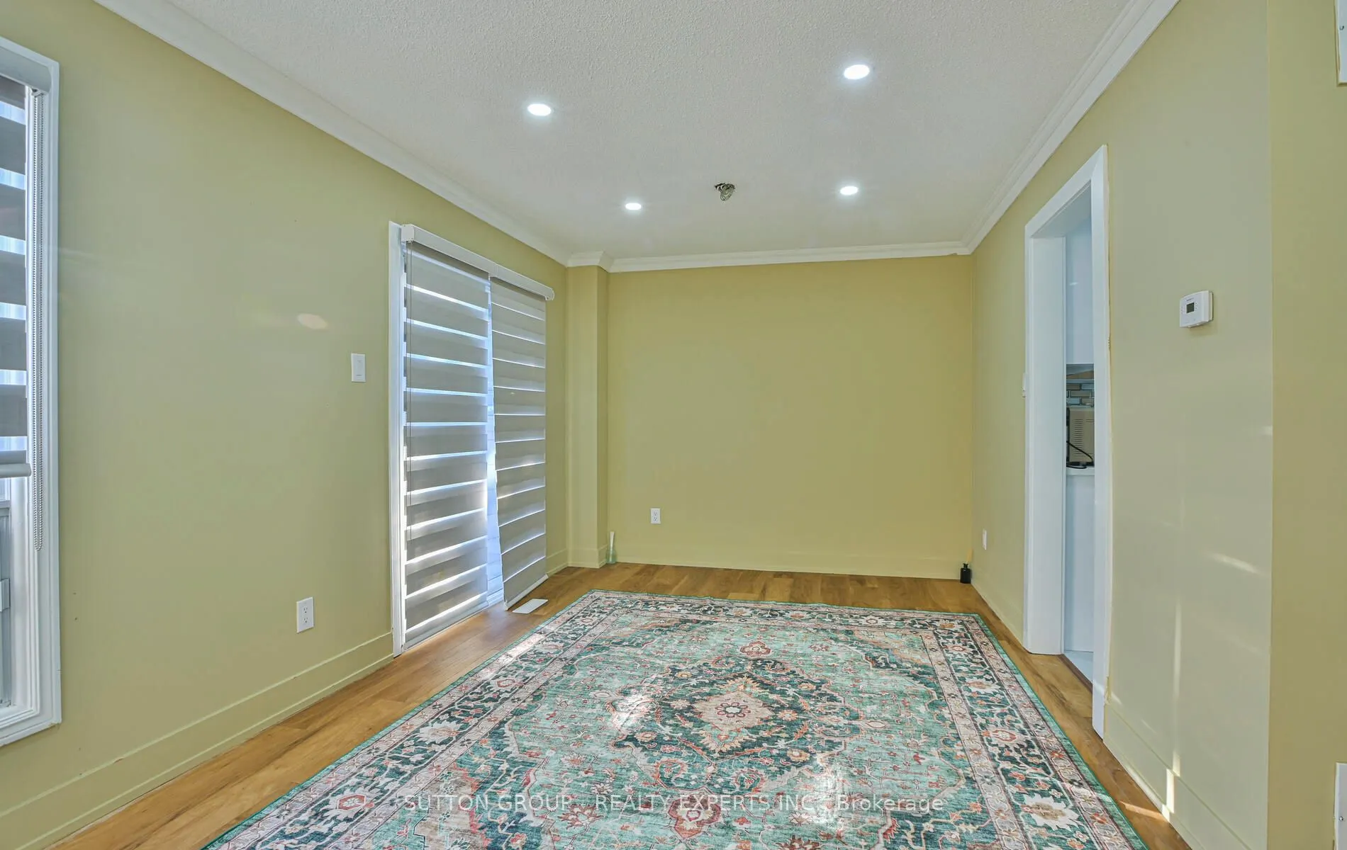 4322 Shelby Crescent