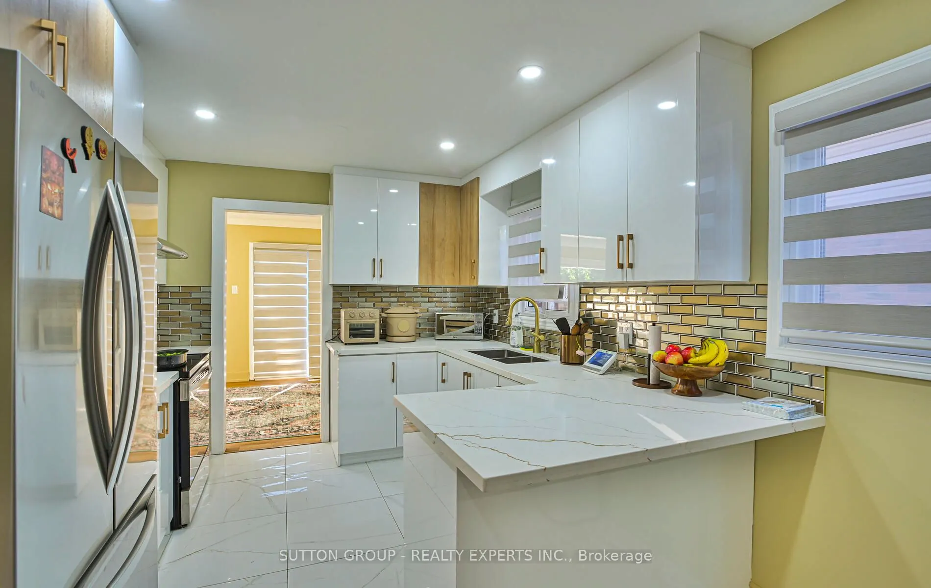 4322 Shelby Crescent