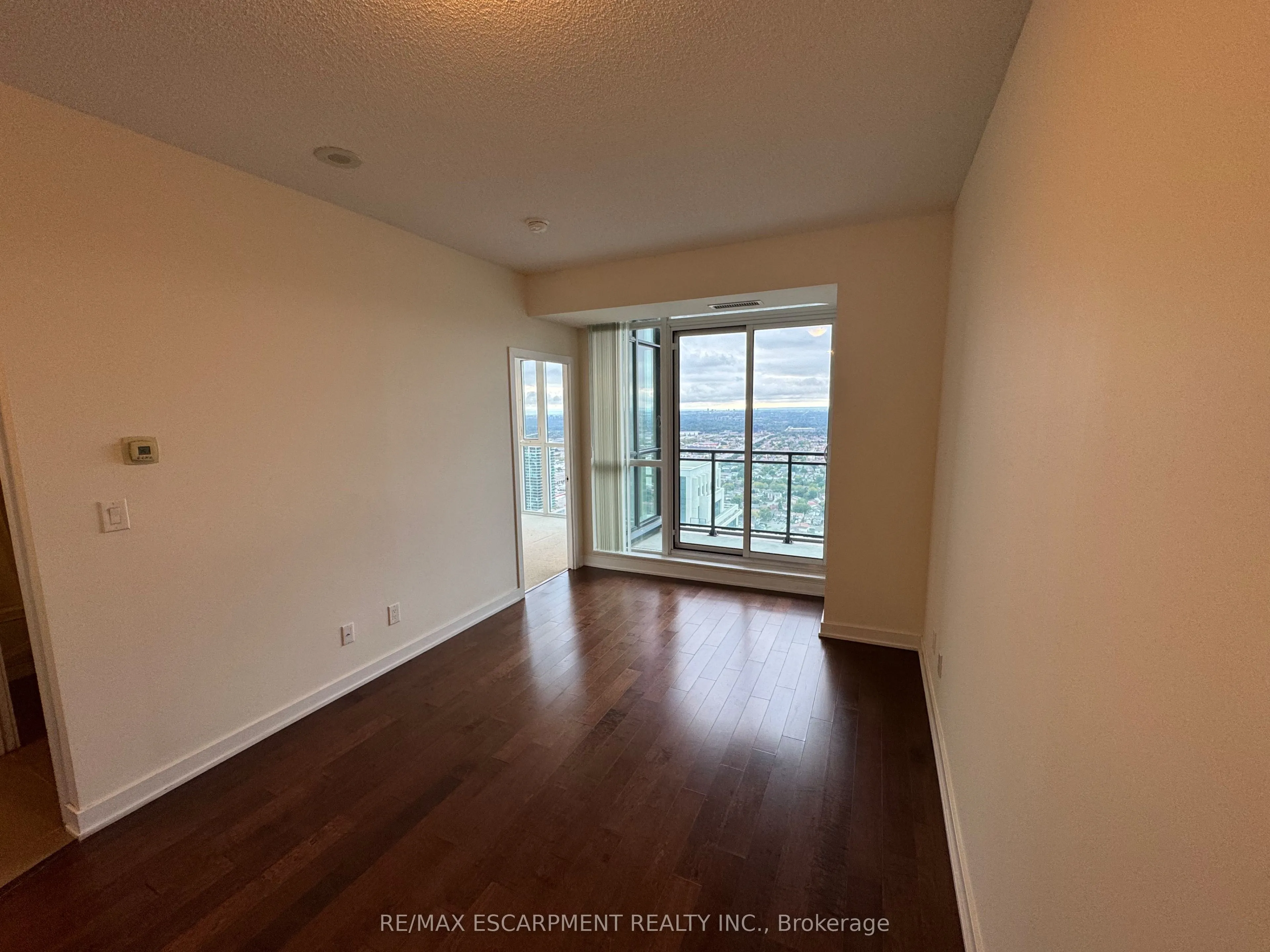4070 Confederation Parkway