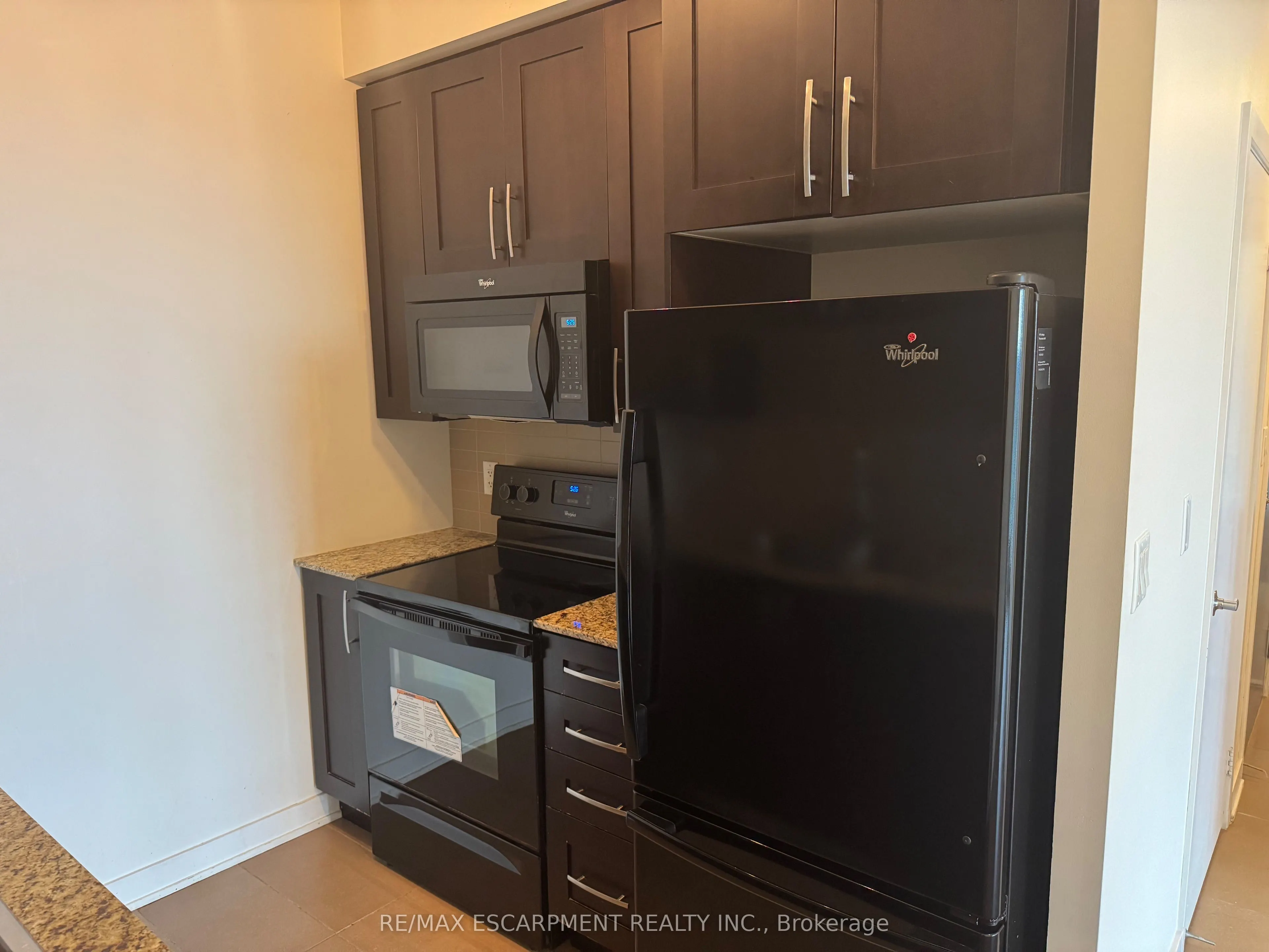 4070 Confederation Parkway