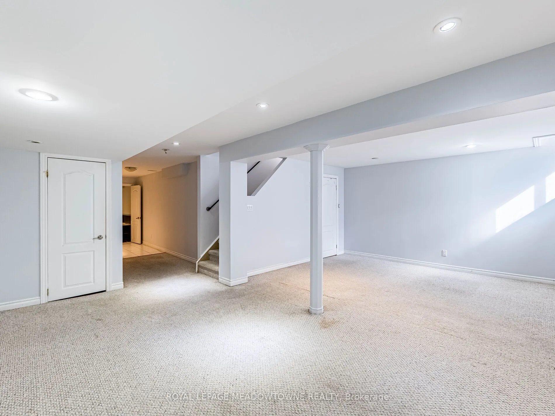 641 Porter Way