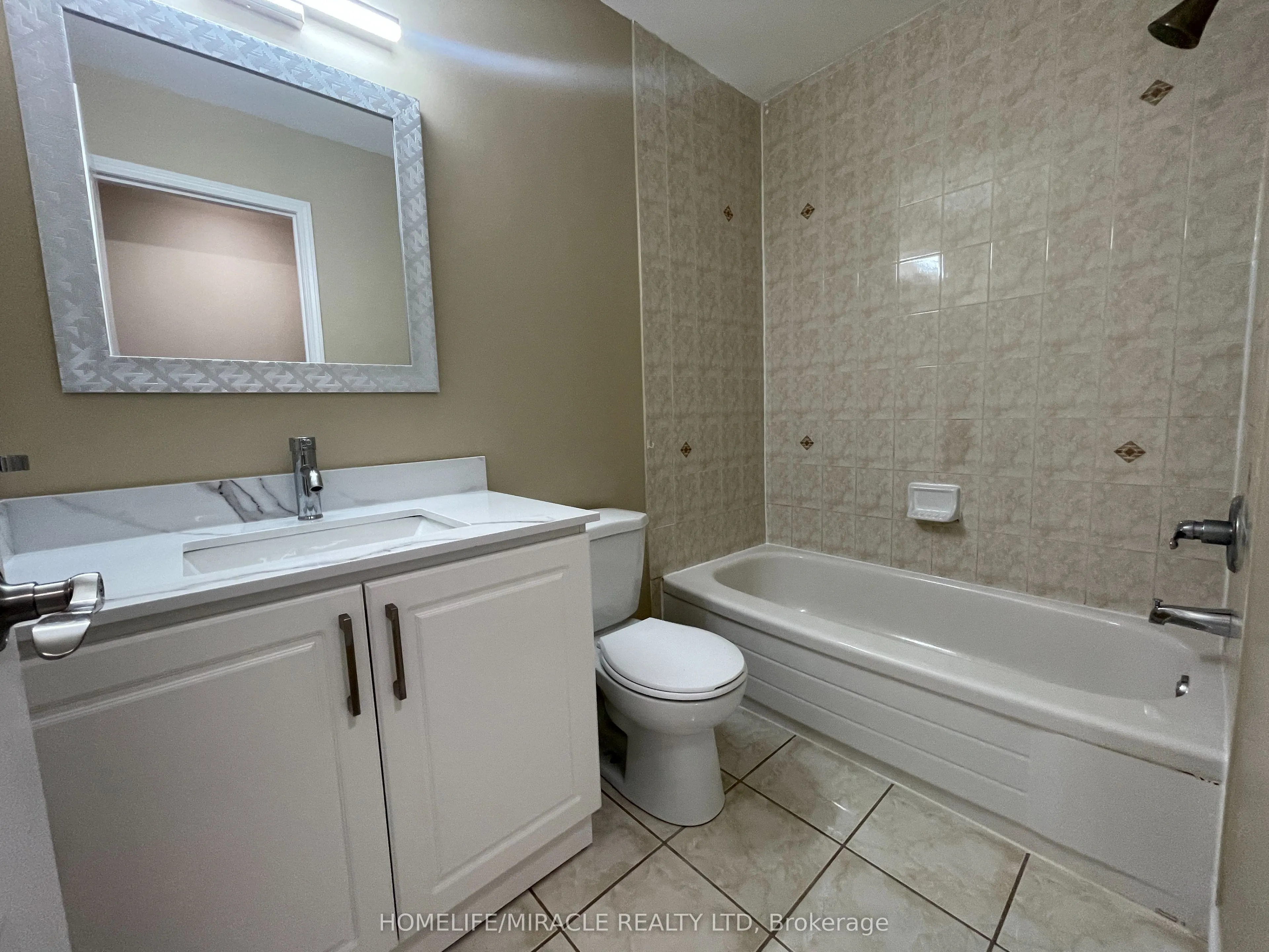 34 Brunswick Street, #Upper