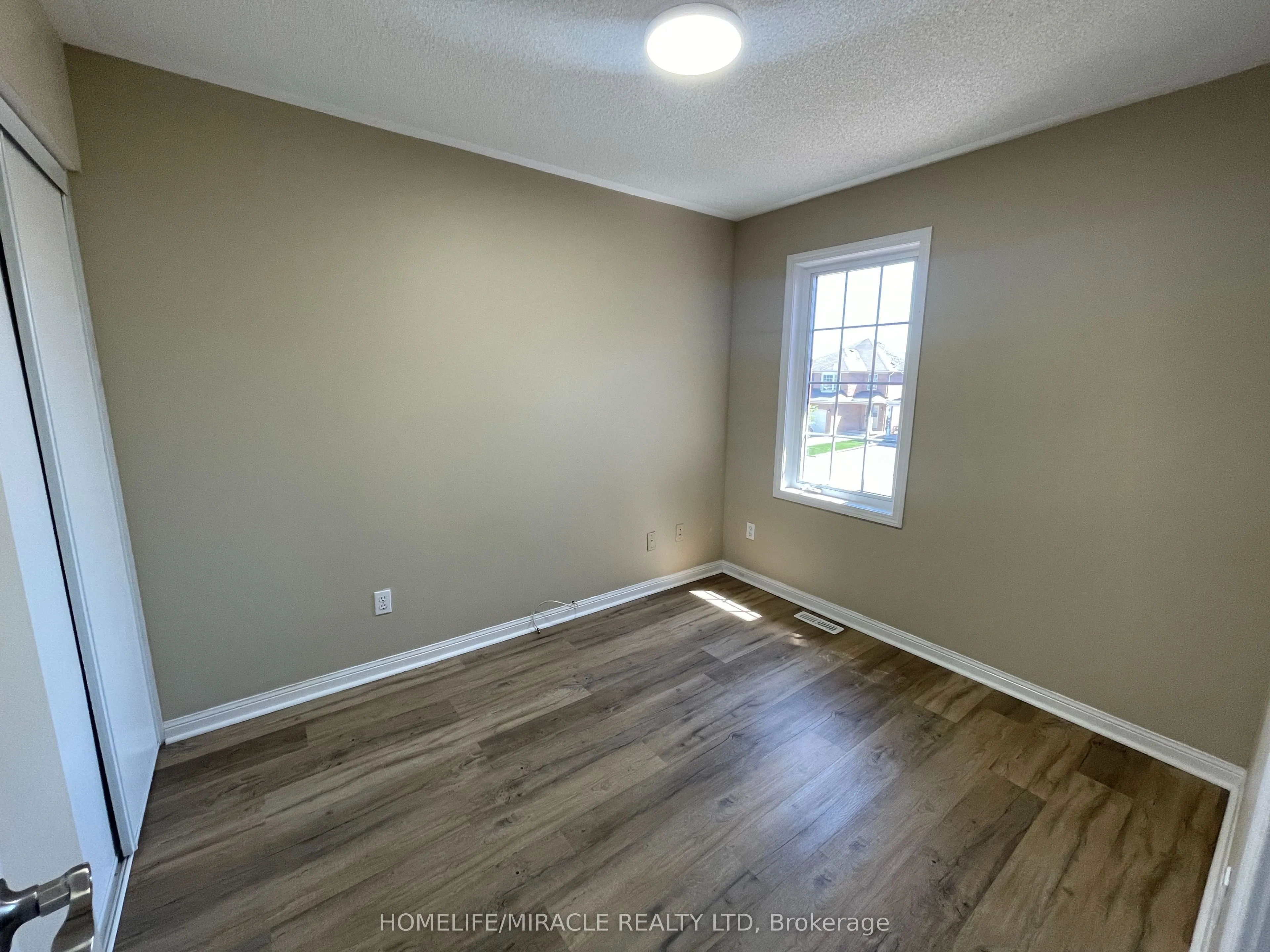 34 Brunswick Street, #Upper