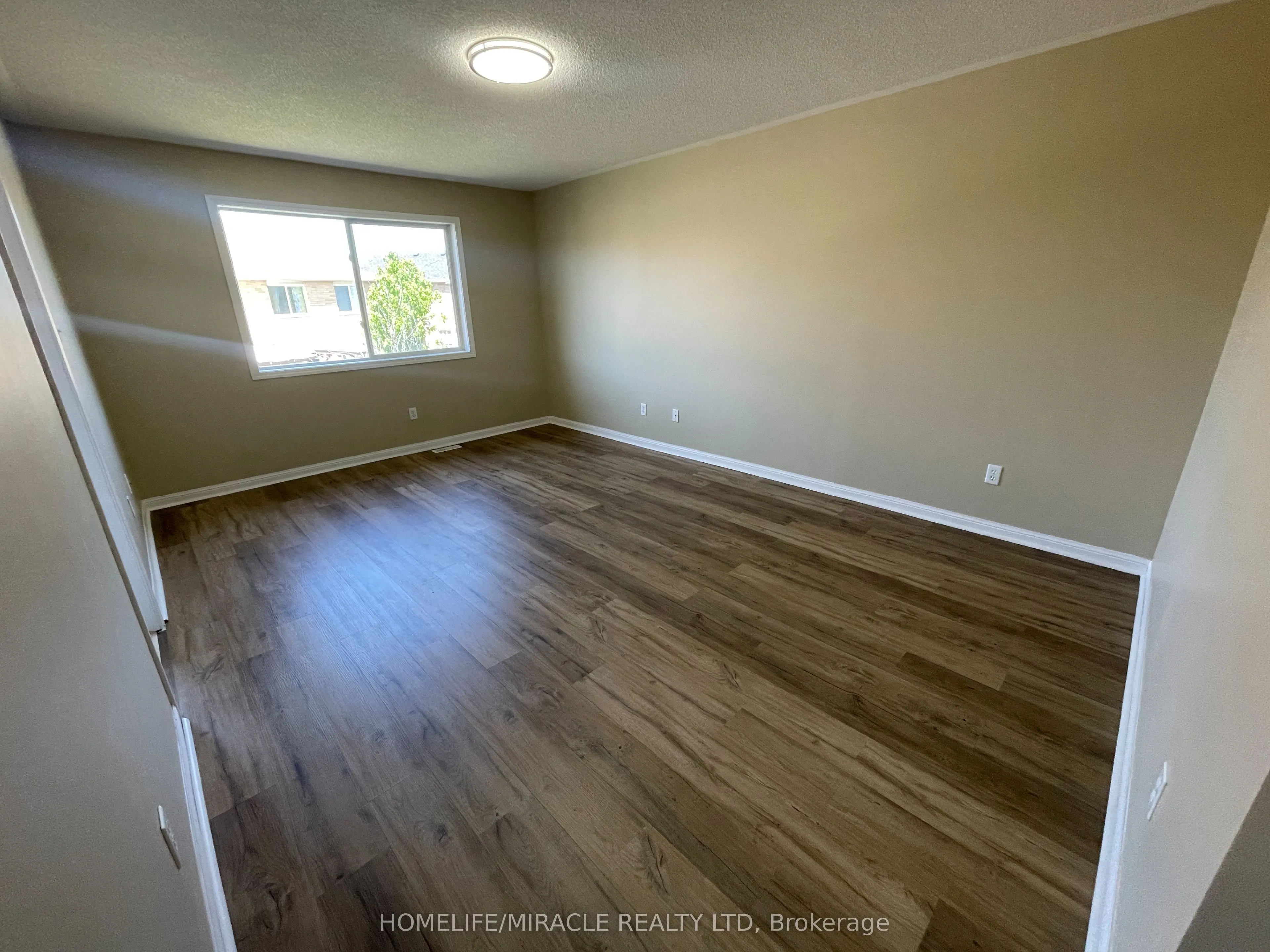 34 Brunswick Street, #Upper
