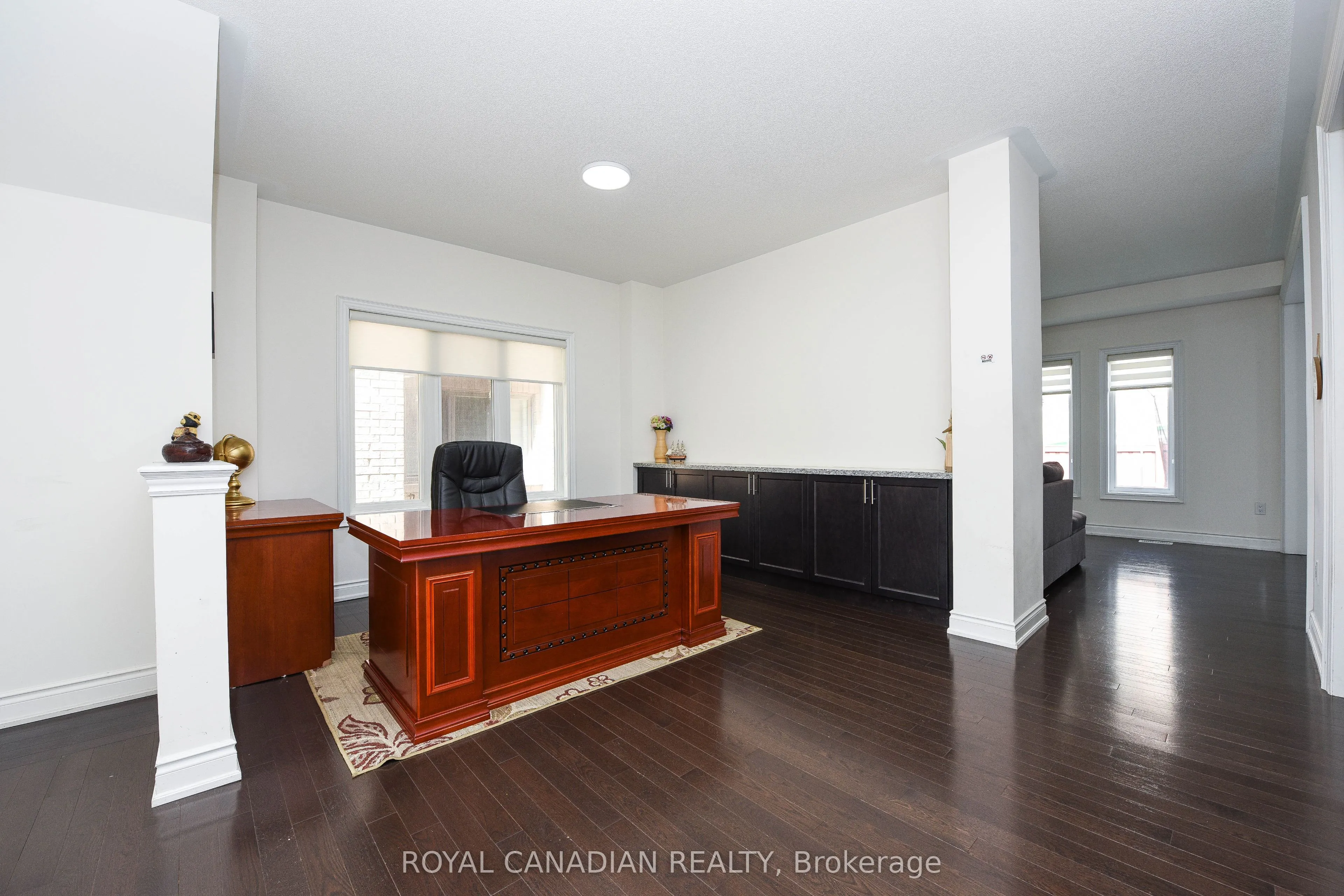 8 Prairie Creek Crescent, #Upper