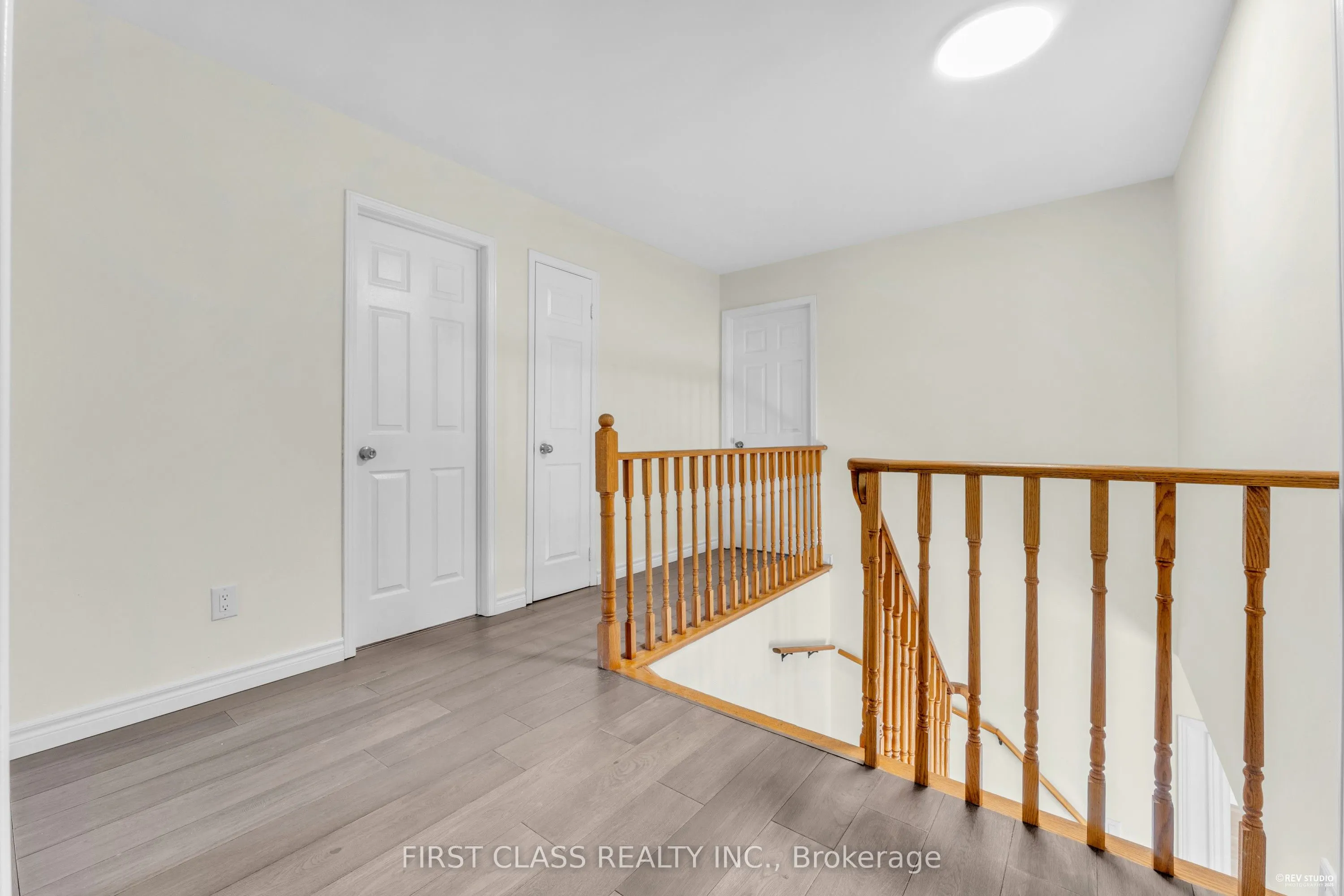 4290 Radisson Crescent